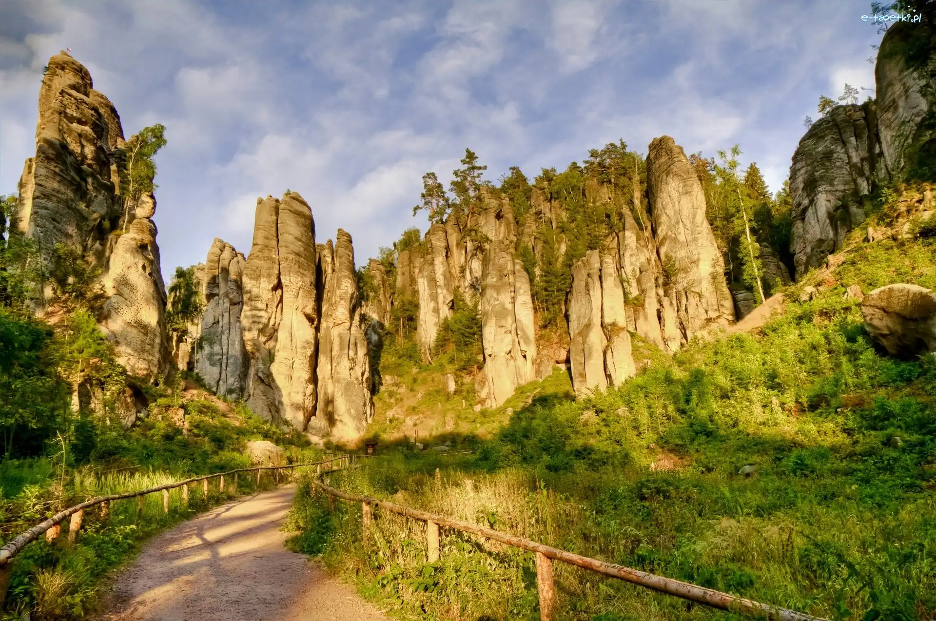 Ścieżka, Skały