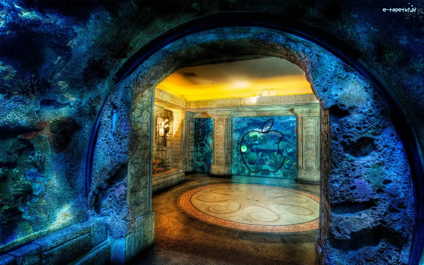 Komnata, Tunel, Apple