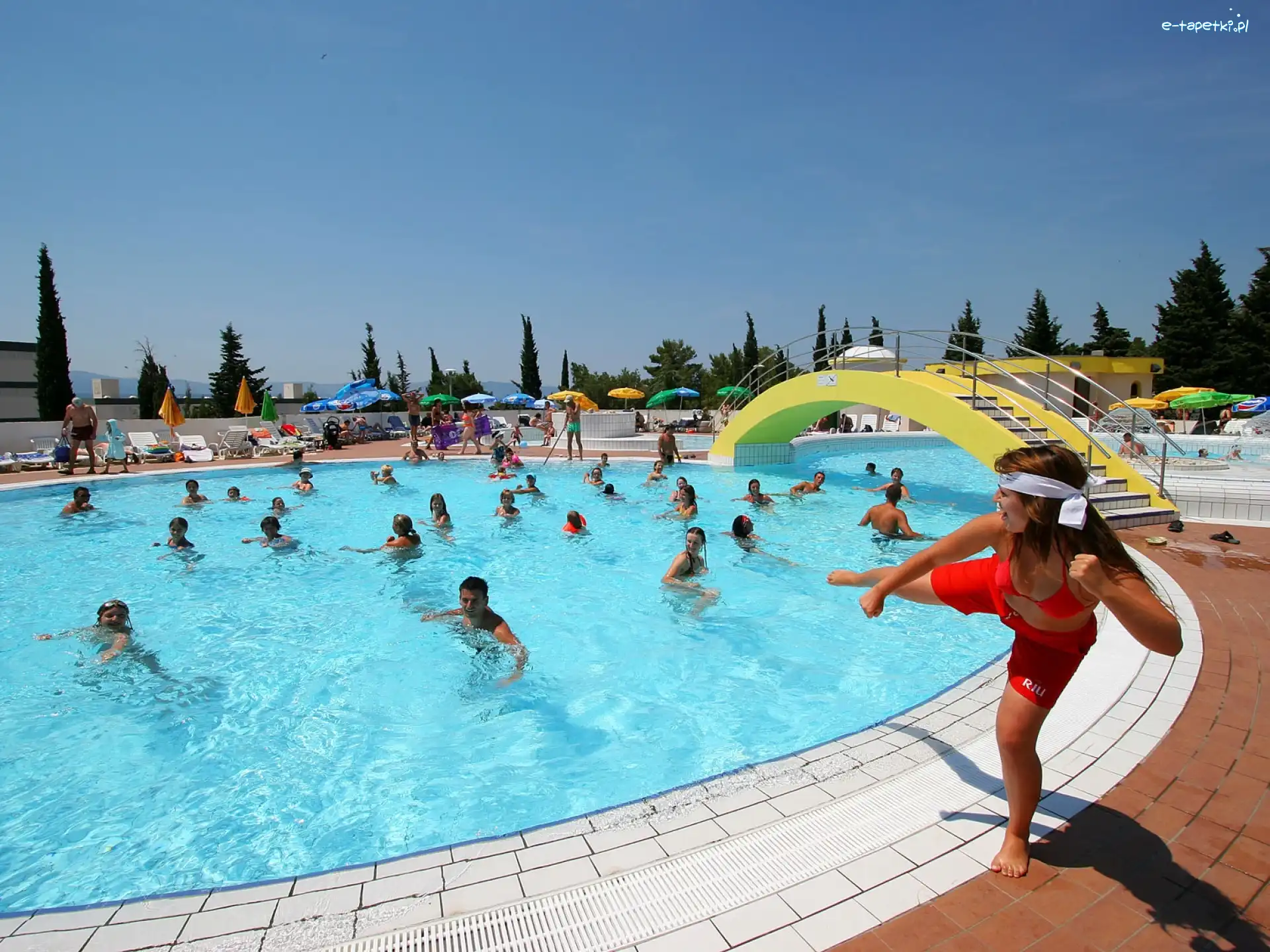 Aerobik, Bonaca, Hotel