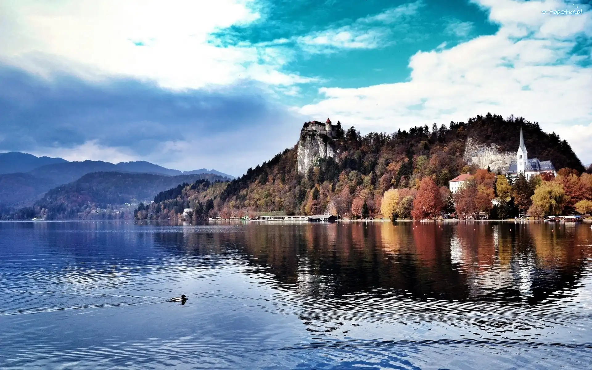 Słowenia, Jezioro Lake Bled, Bled, Zamek Bled Castle, Kościół