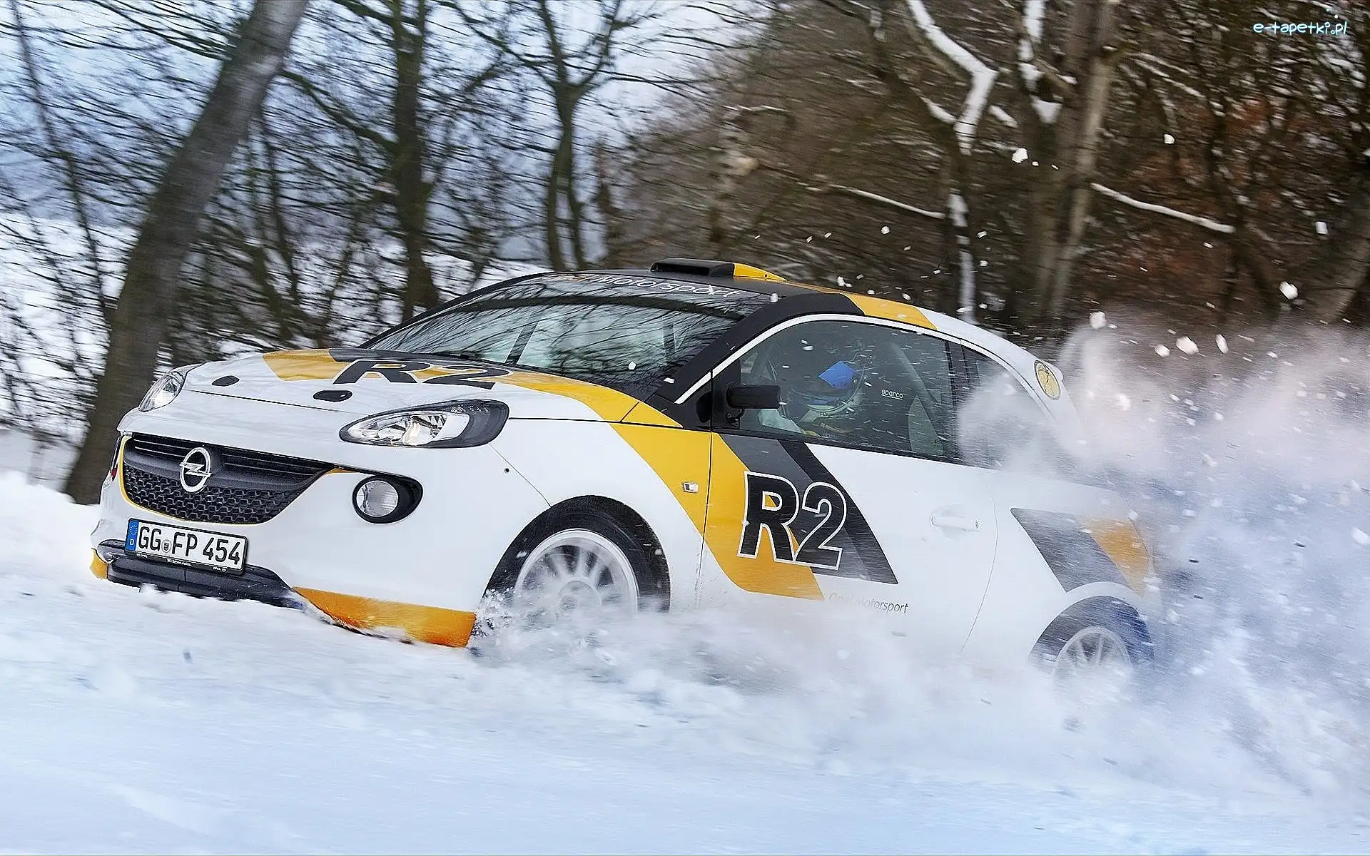 Zima, Opel Adam R2