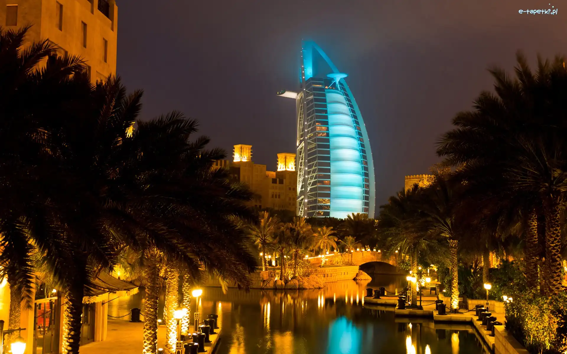 Palmy, Dubaj, Hotel
