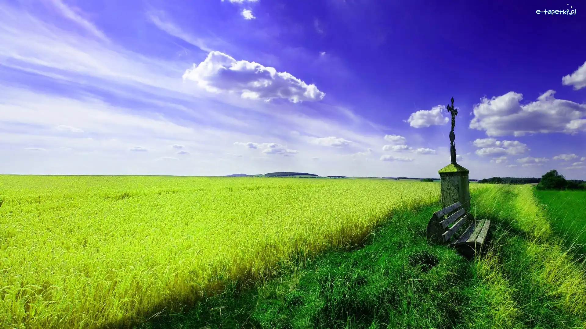 Pole, Ścieżka, Chmury, Ławka, Kapliczka