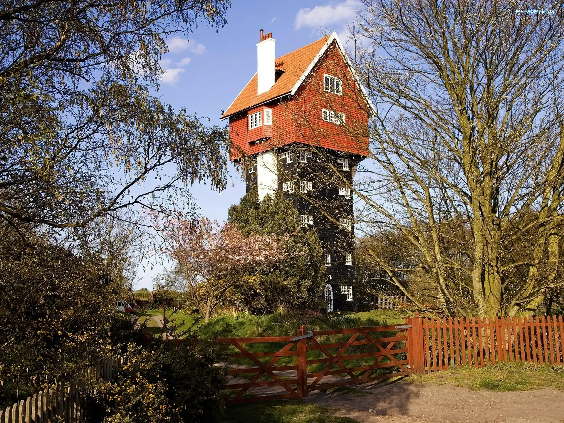 Dom, Suffolk, Hrabstwo