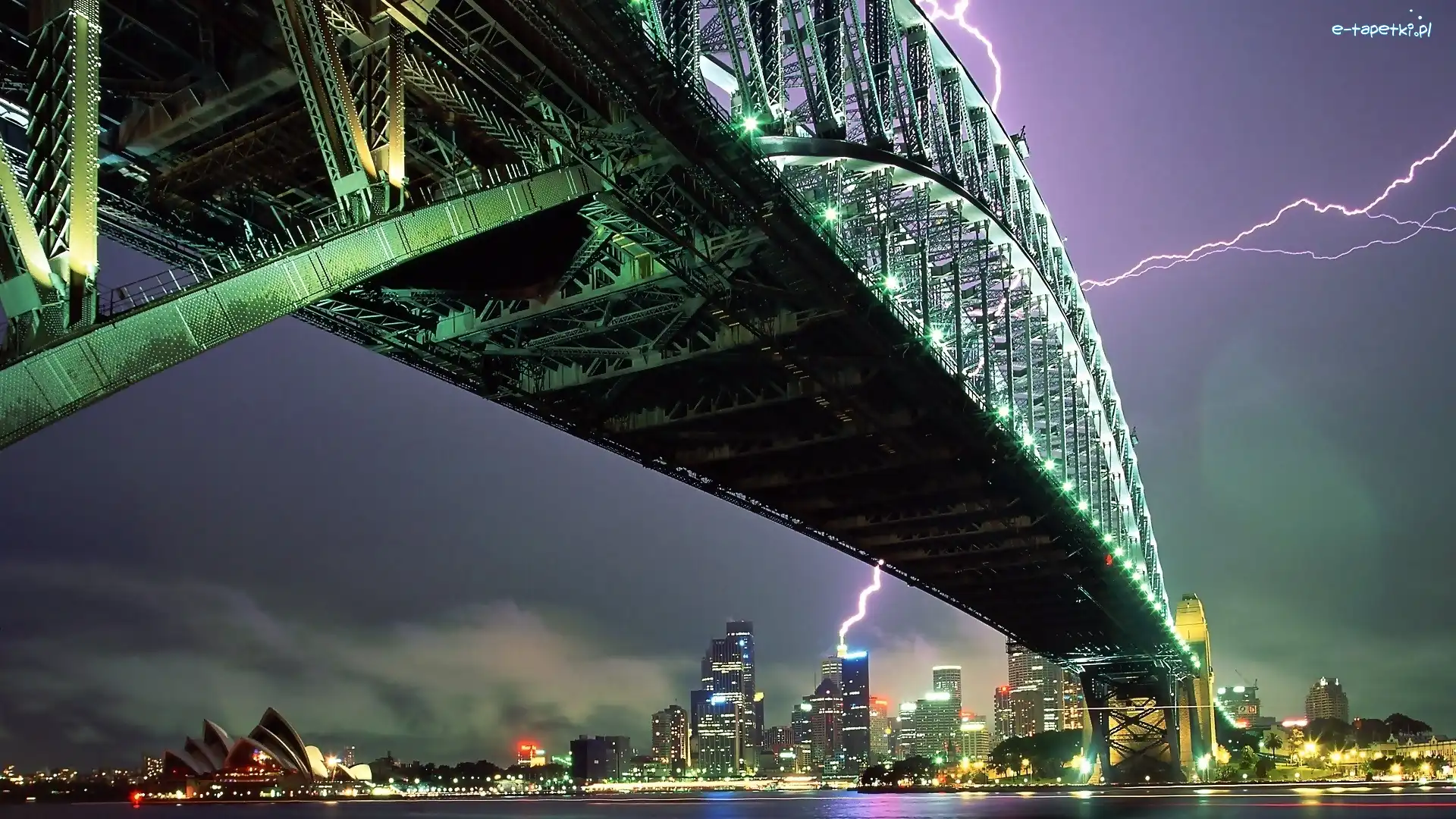 Nad Sydney, Harbour, Most, Burza