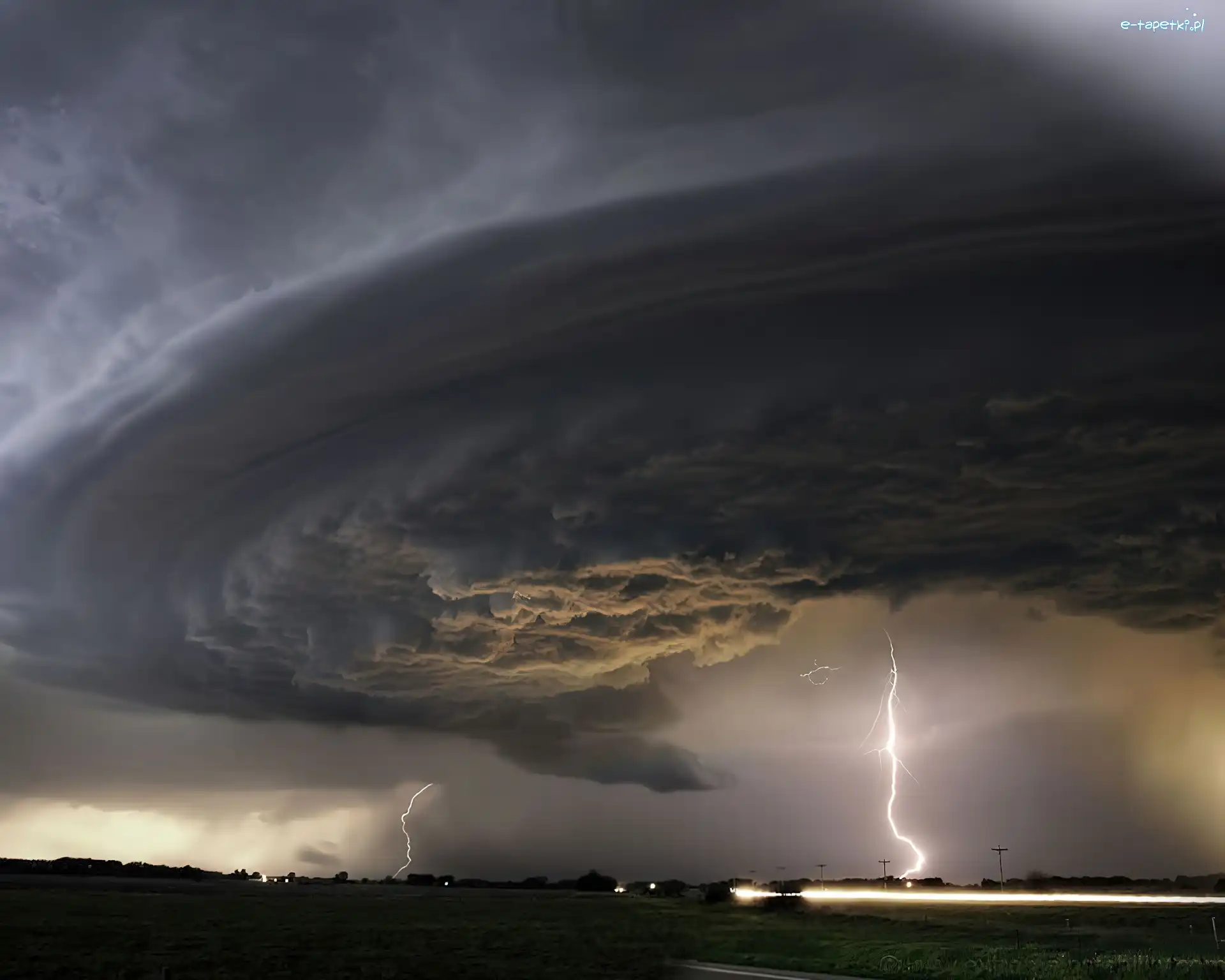 Chmury, Tornado, Błyskawice, Niebo