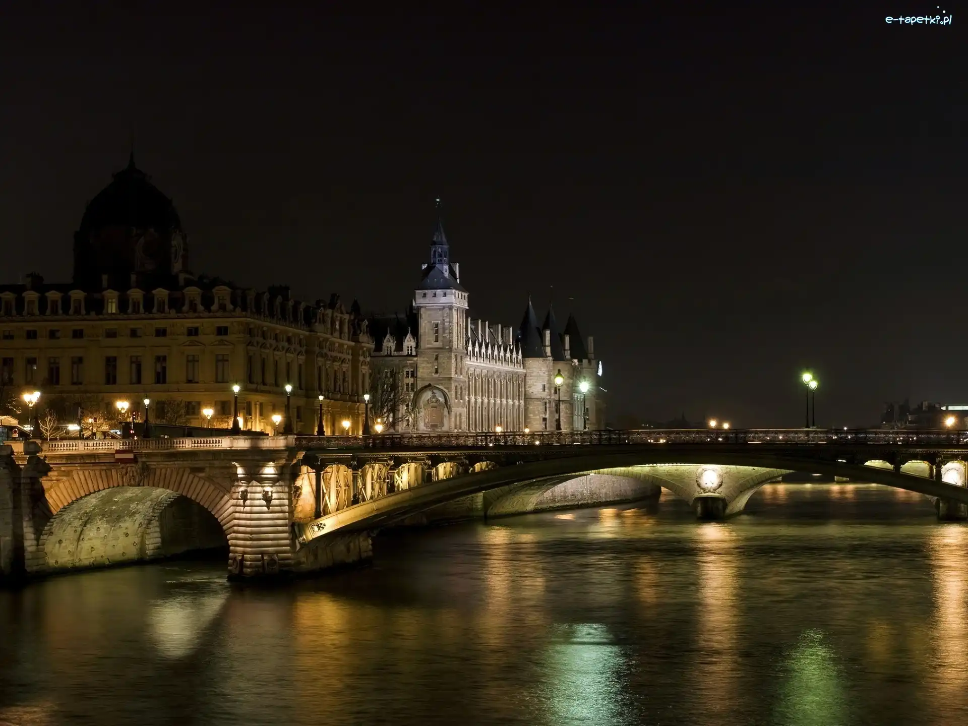 Paryż, Most Wymiany - Pont au Change, Rzeka Sekwana, Francja, Palais de la Cité, Muzeum Conciergerie