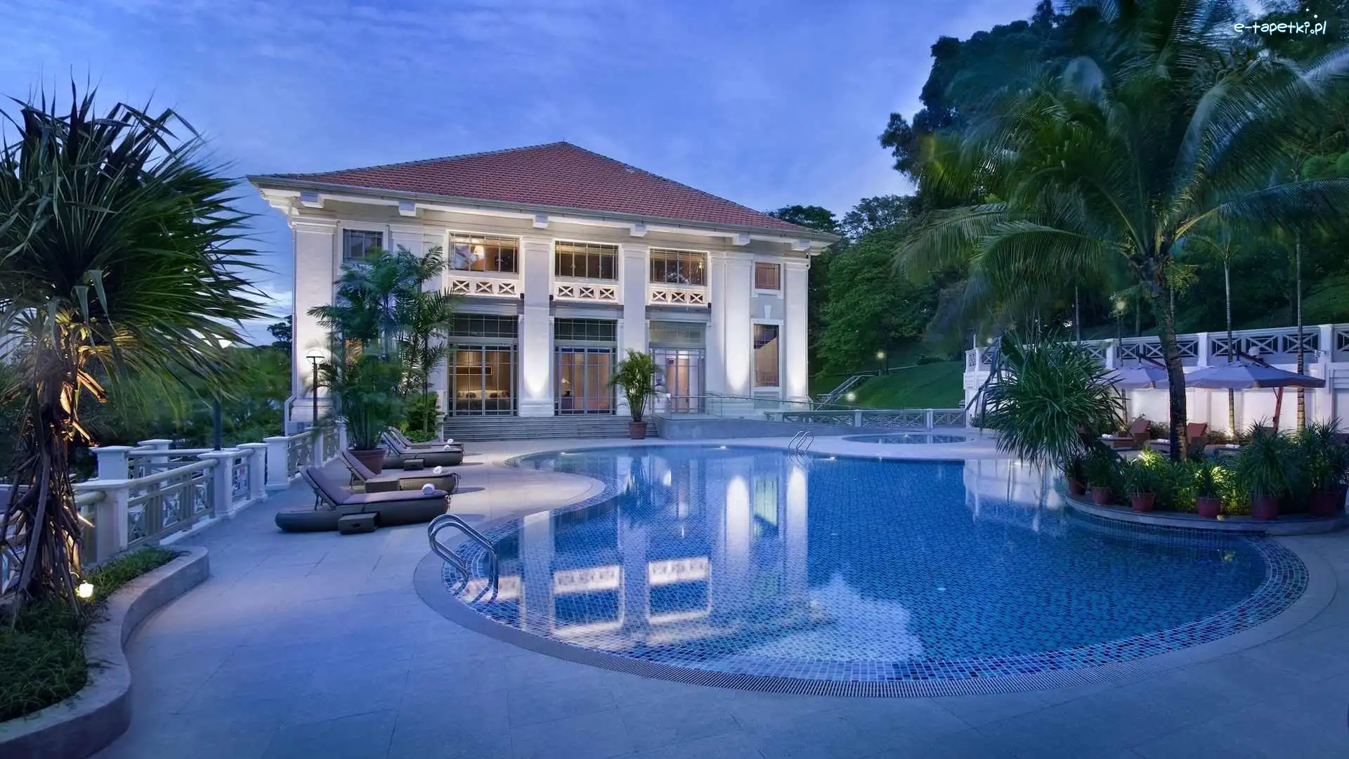 Basen, Singapur, Fort Canning, Hotel