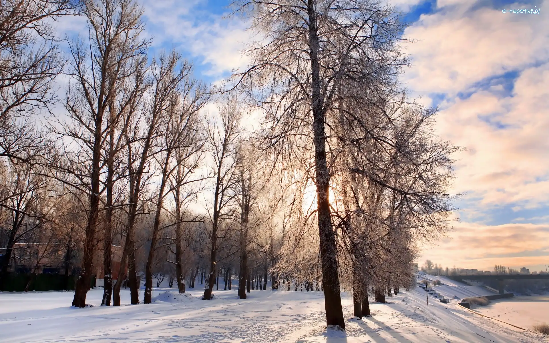 Słońca, Rzeka, Park, Wschód