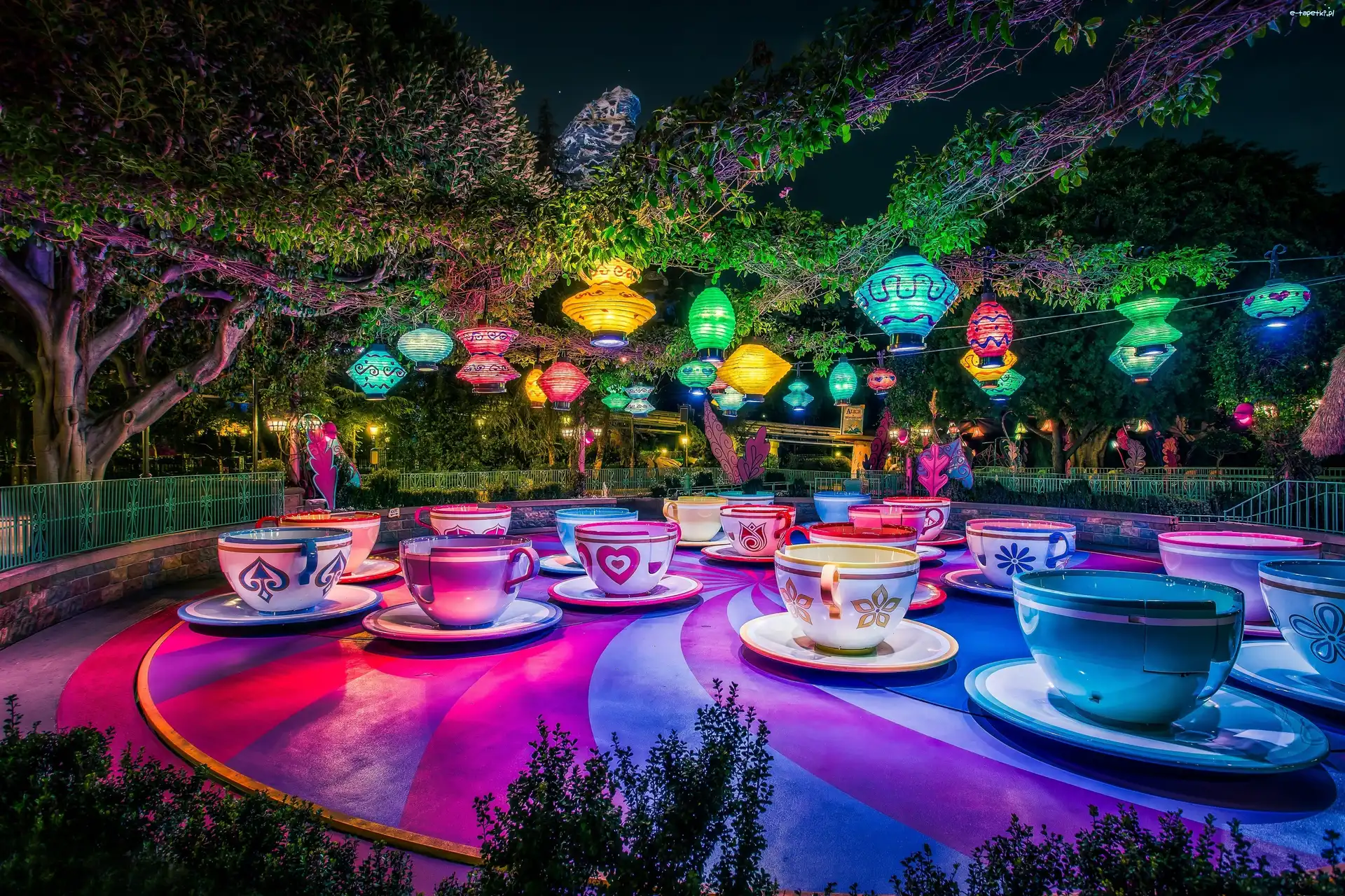 Lampiony, Disneyland, Filiżanki, HDR, Rozrywki, Park