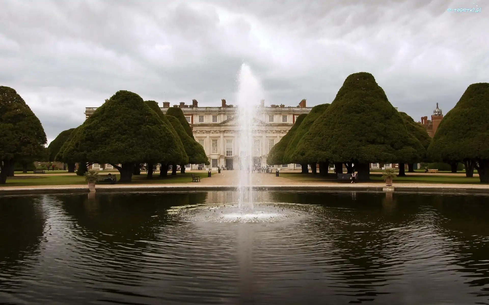 Hampton, Park, Pałac, Wodotrysk, Staw