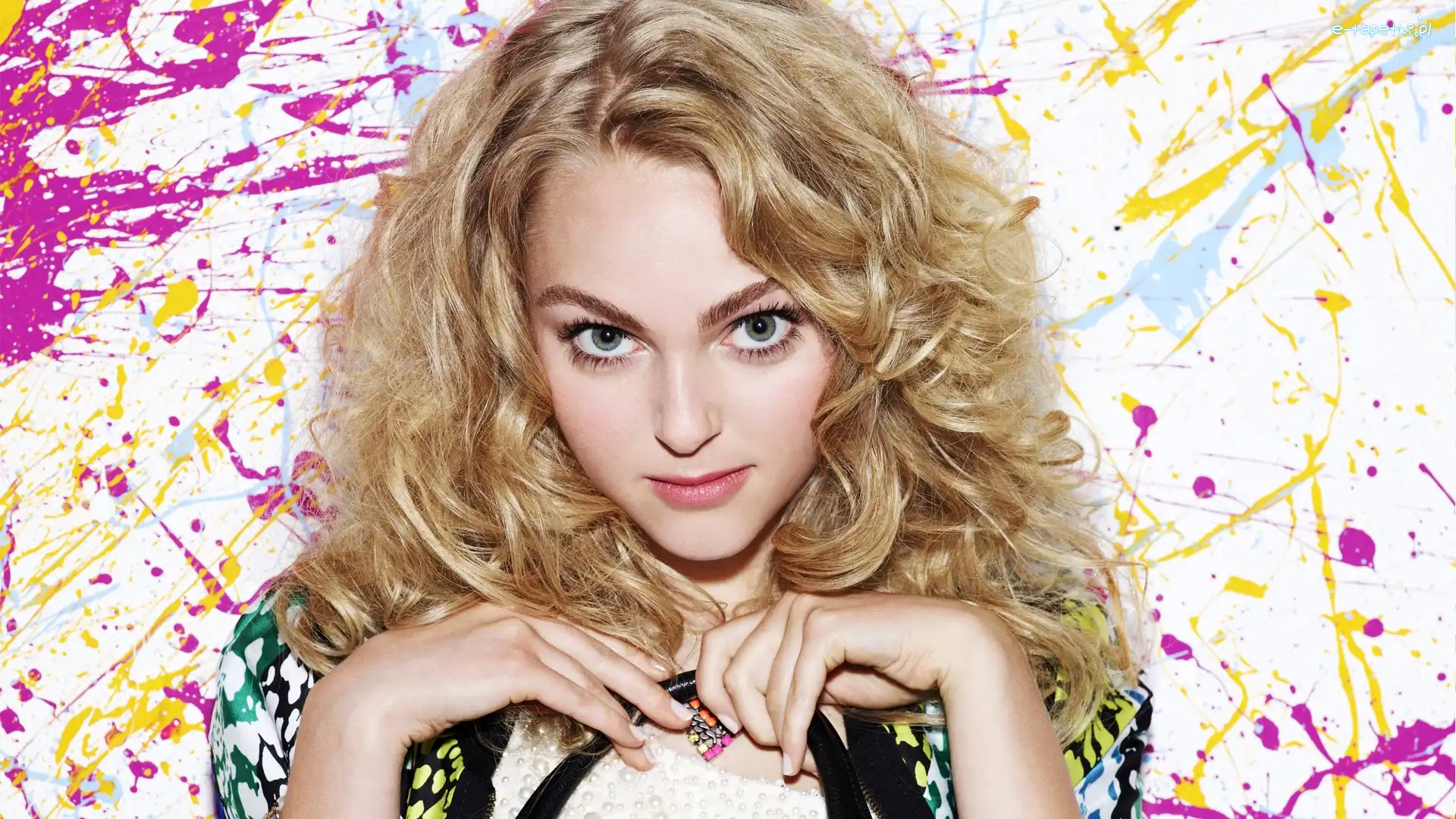 Spojrzenie, Blondynka, Anna Sophia Robb