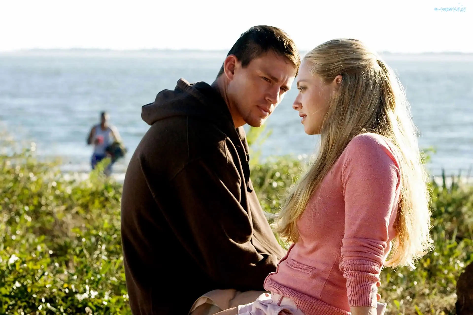 Morze, Dear John, Rozmowa, Amanda Michelle Seyfried, Aktor, Channing Tatum, Aktorka, Film, Wciąż ją kocham, Para