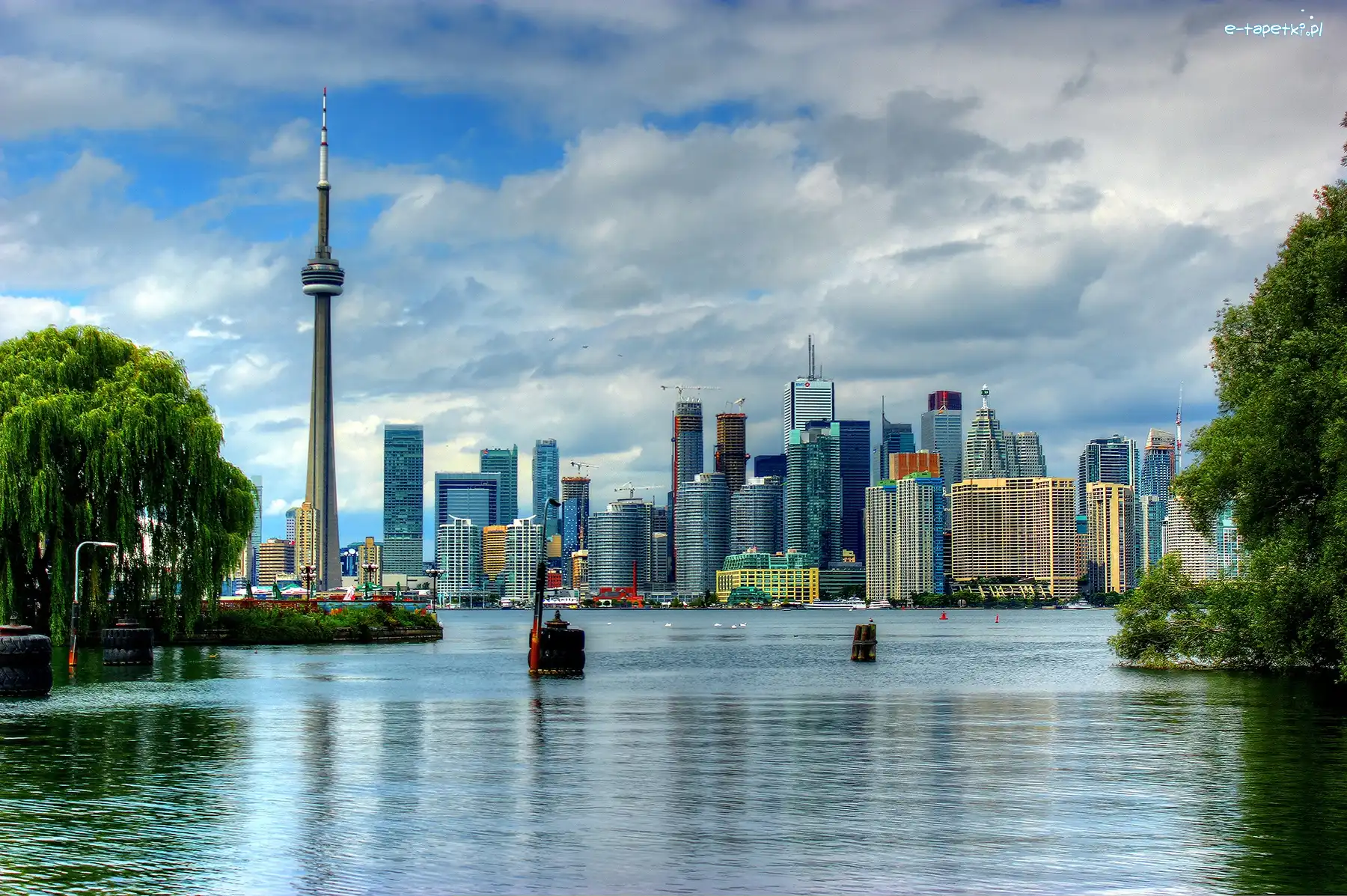 Wieża, Jezioro, Toronto