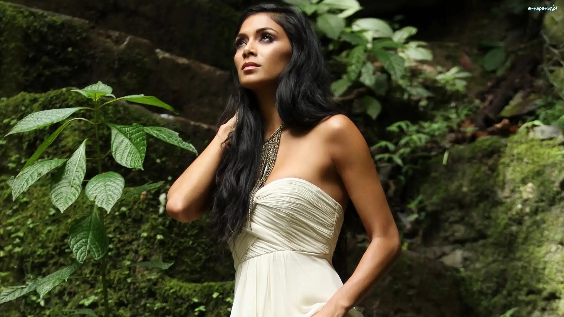 Biżuteria, Rośliny, Nicole Scherzinger