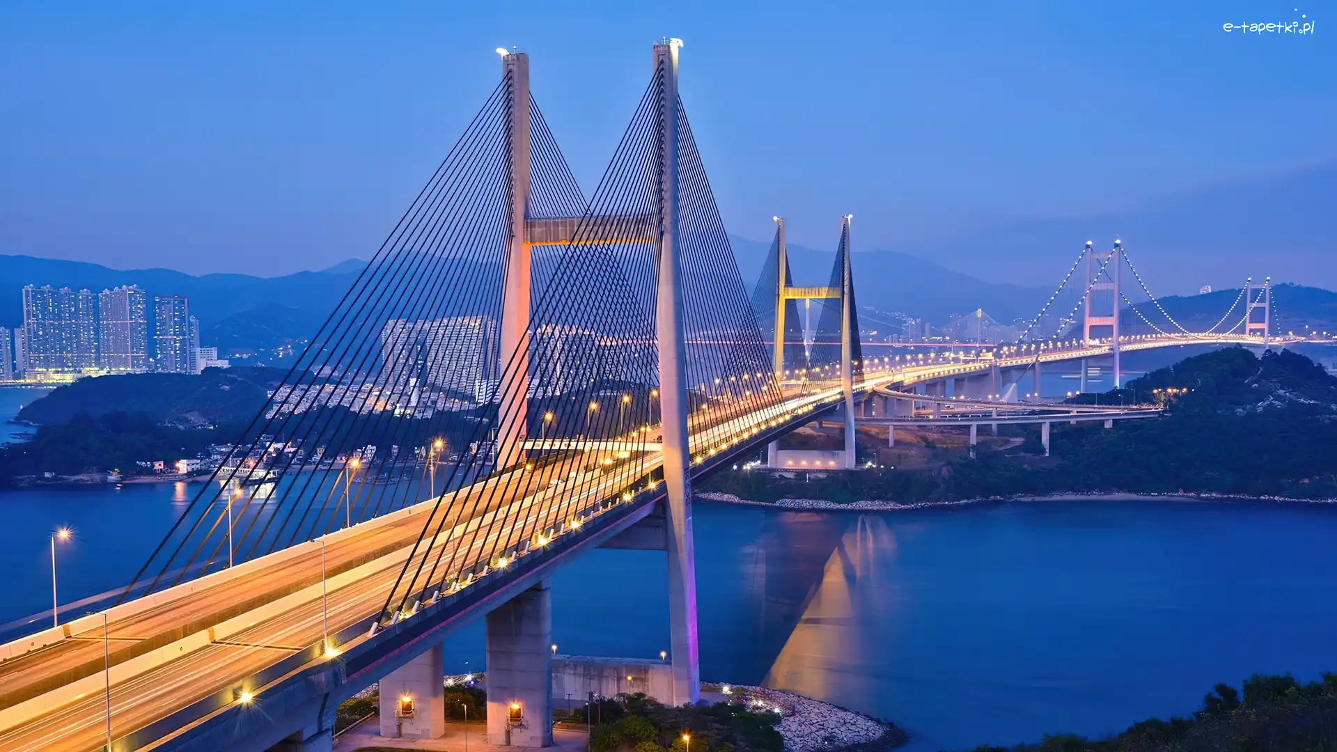 Tsing Ma, Most, Hong Kong