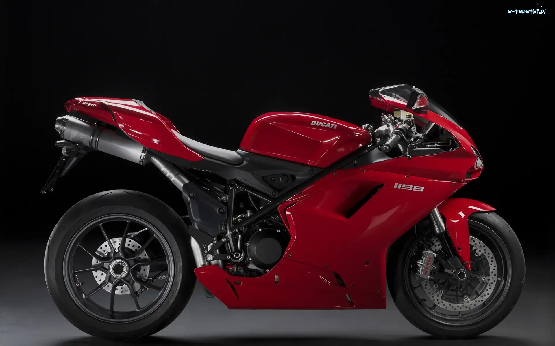 1098/1098S, Ducati