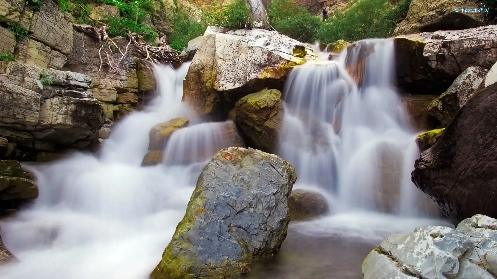 Stany Zjednoczone, Park Narodowy Glacier, Stan Montana, Wodospad Apikuni Falls, Skały