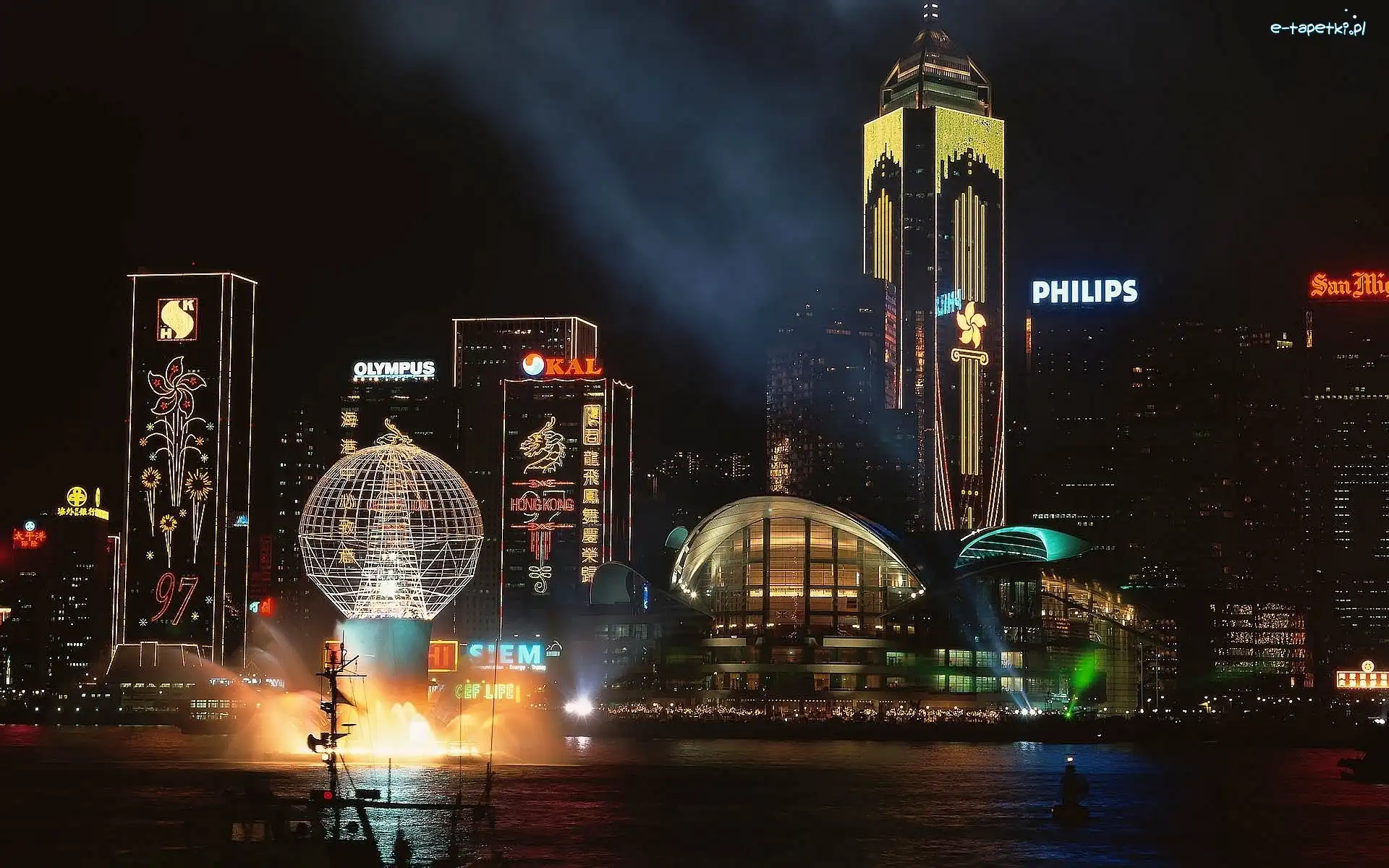 Noc, Miasto, Hong Kong