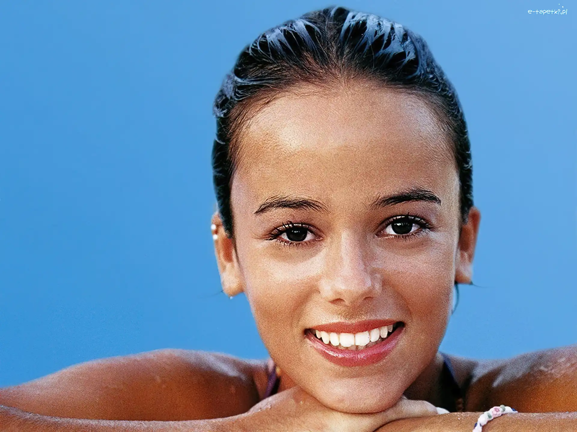 mokre włosy, Alizee
