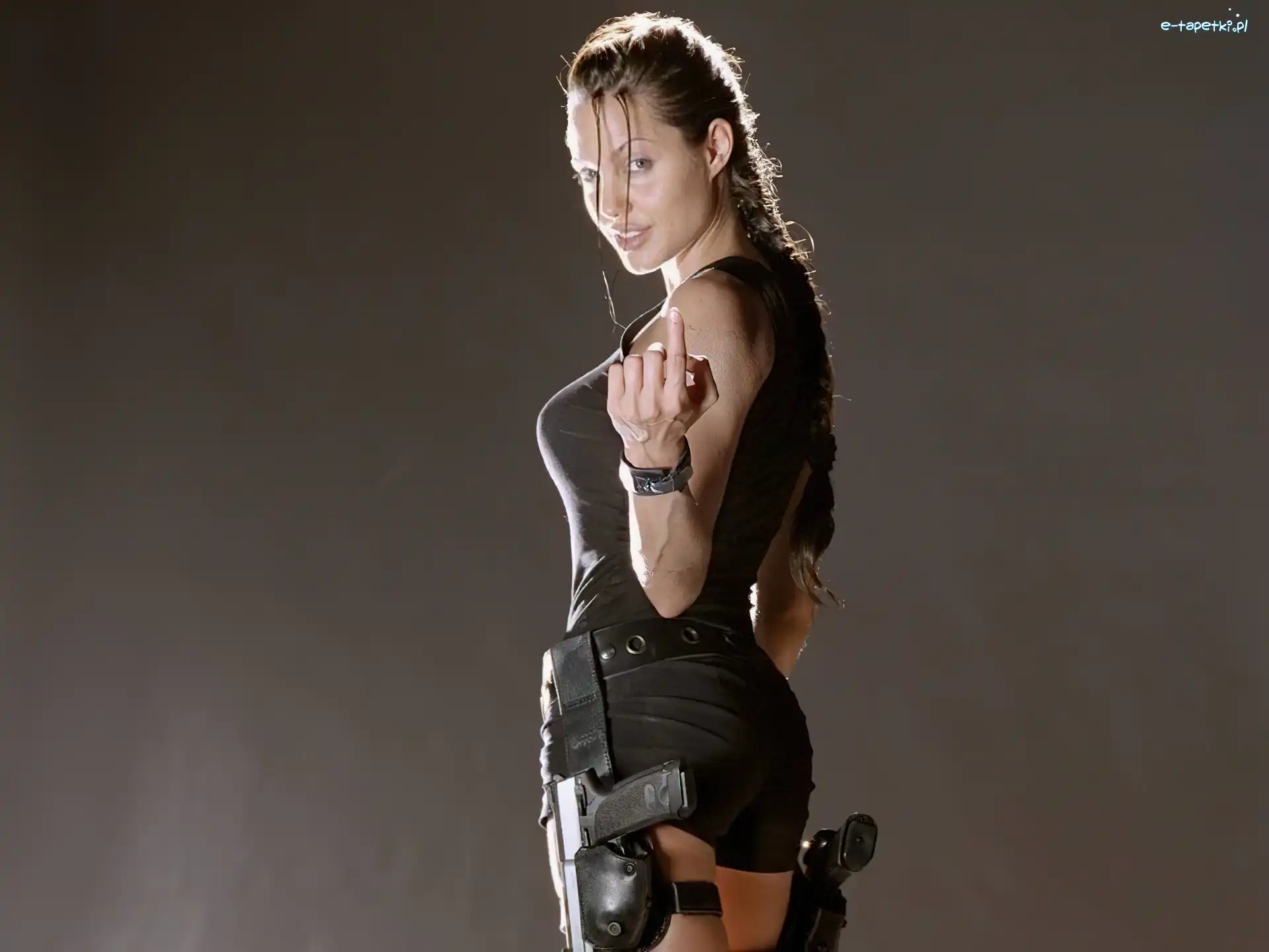 broń, warkocz, Angelina Jolie