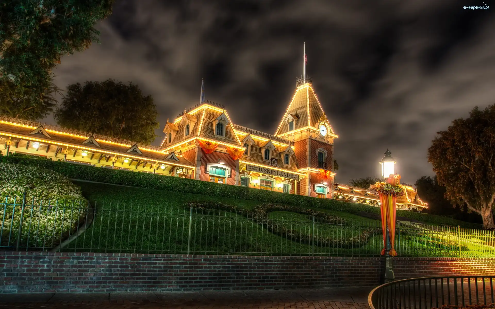 Ogród, Kalifornia, Chmury, Disneyland
