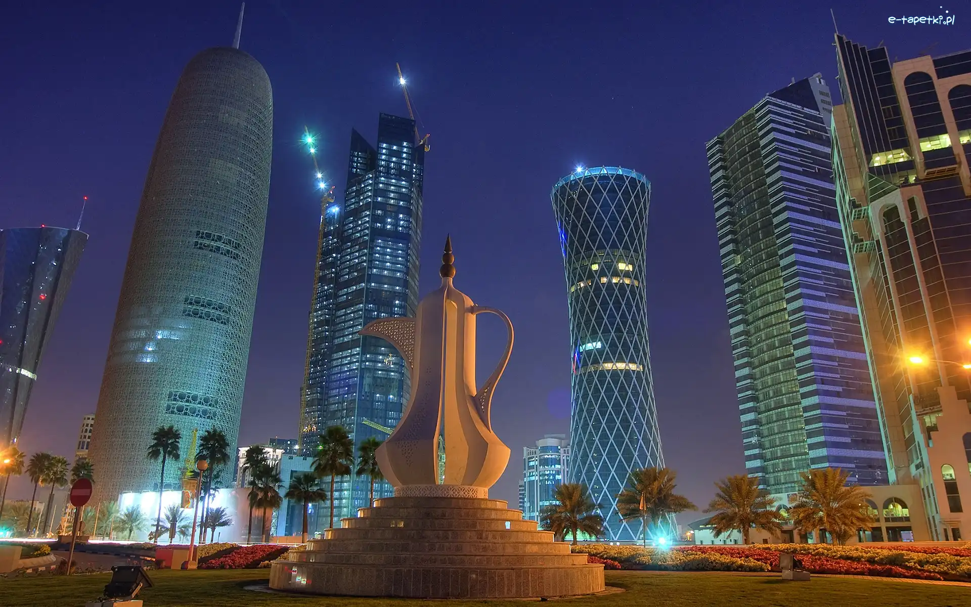 Palmy, Drapacze Chmur, Pomnik, Noc, Doha, Katar