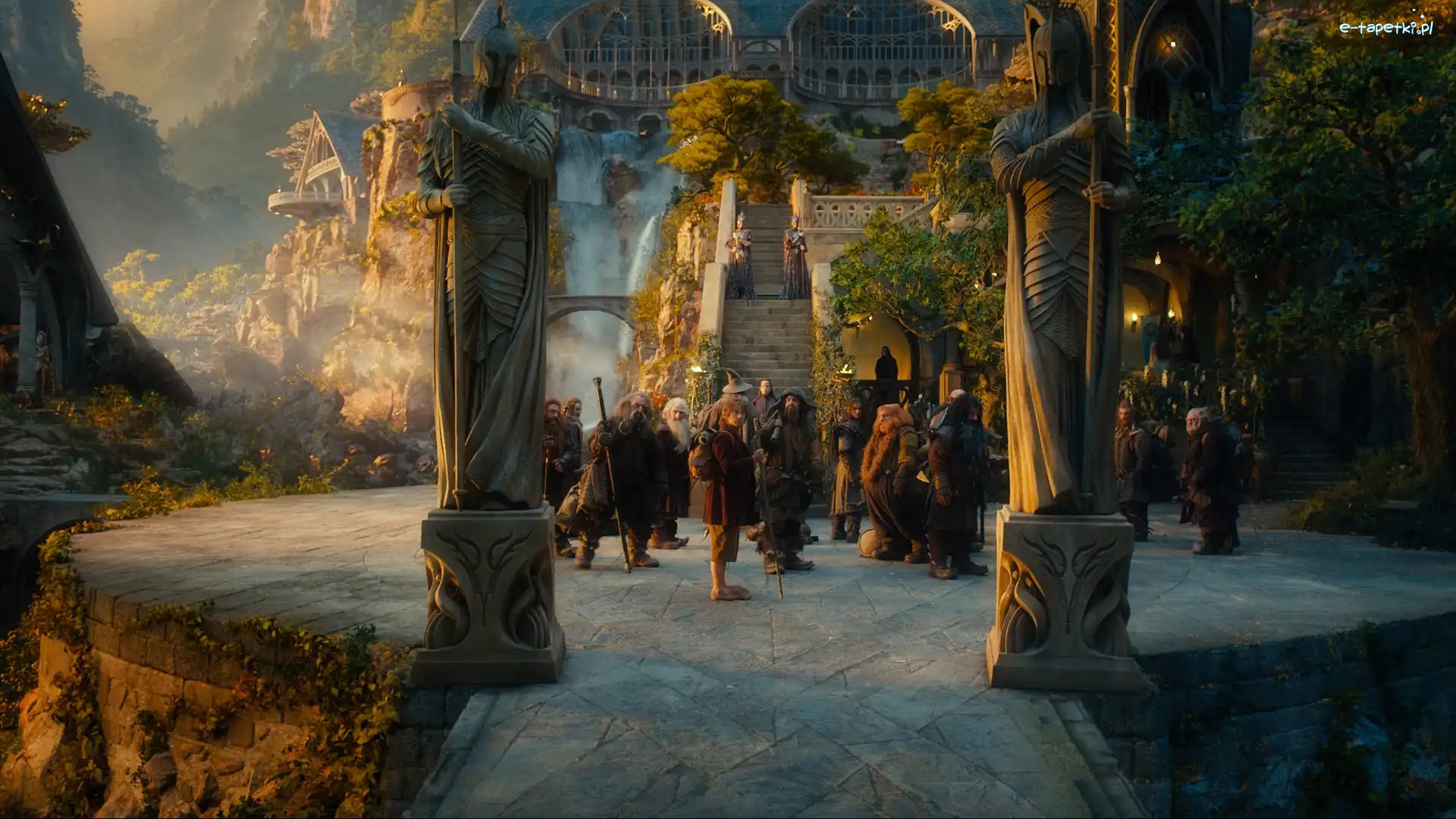 Postacie, Pałac, Hobbit