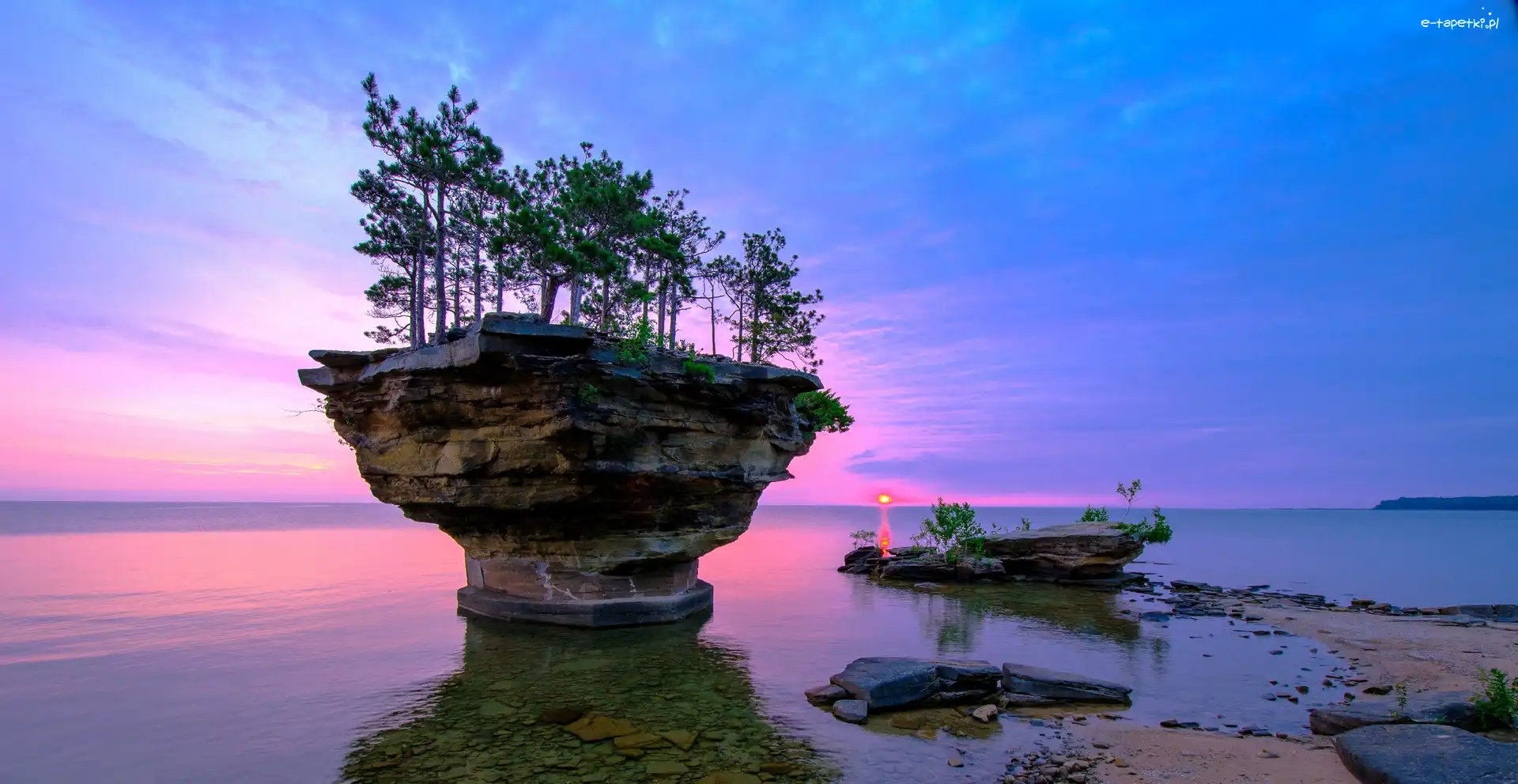 Drzewa, Michigan, Jezioro, Skały