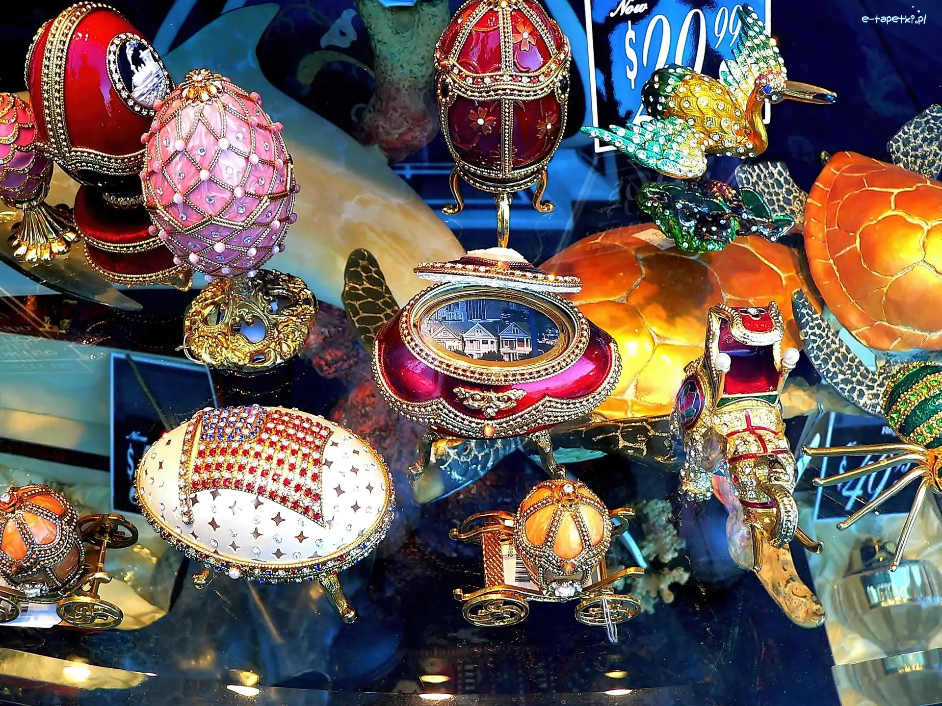 Jajka Faberge, Kolorowe