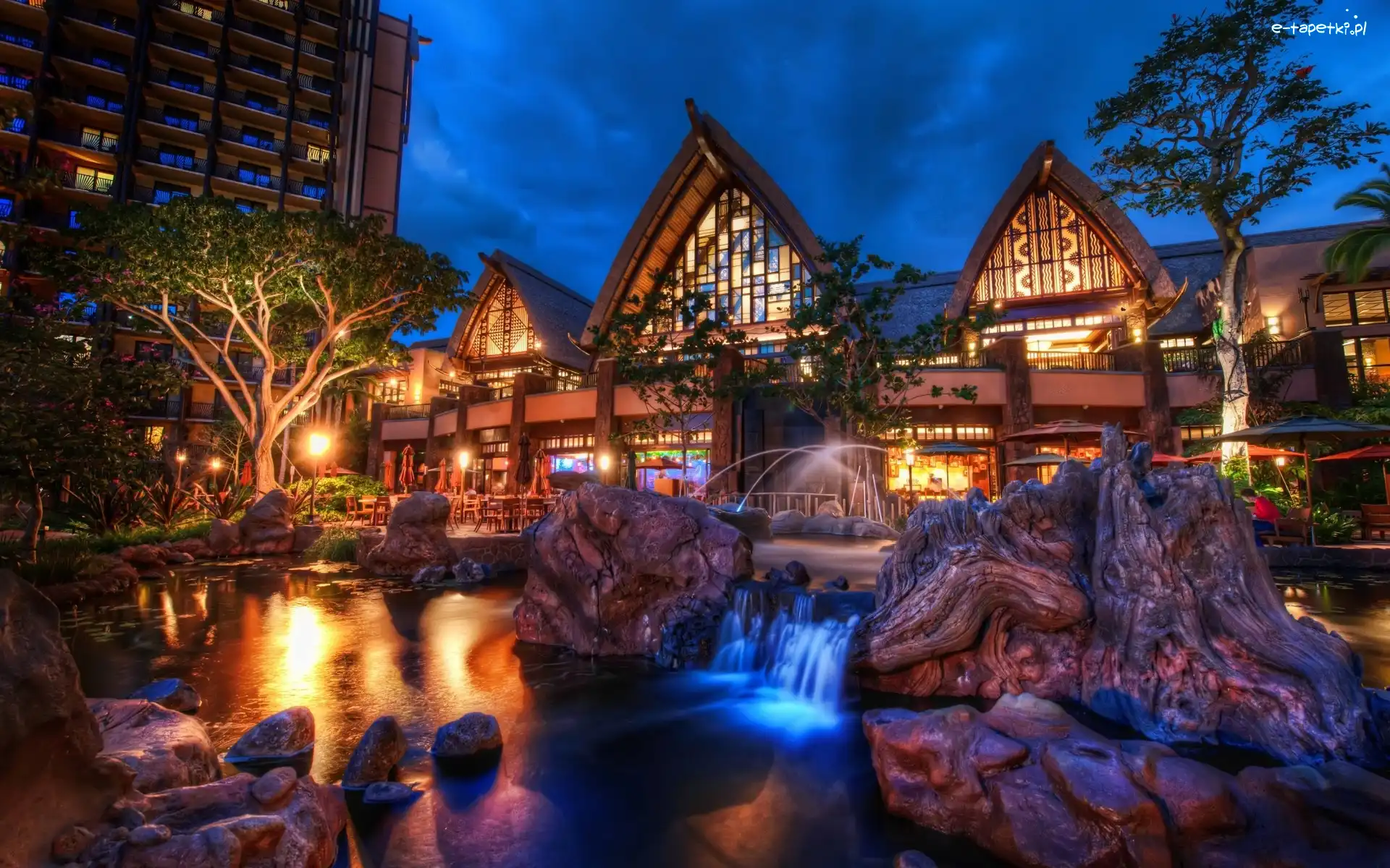 Disneyland, Hawaje, Oahu, Miasteczko