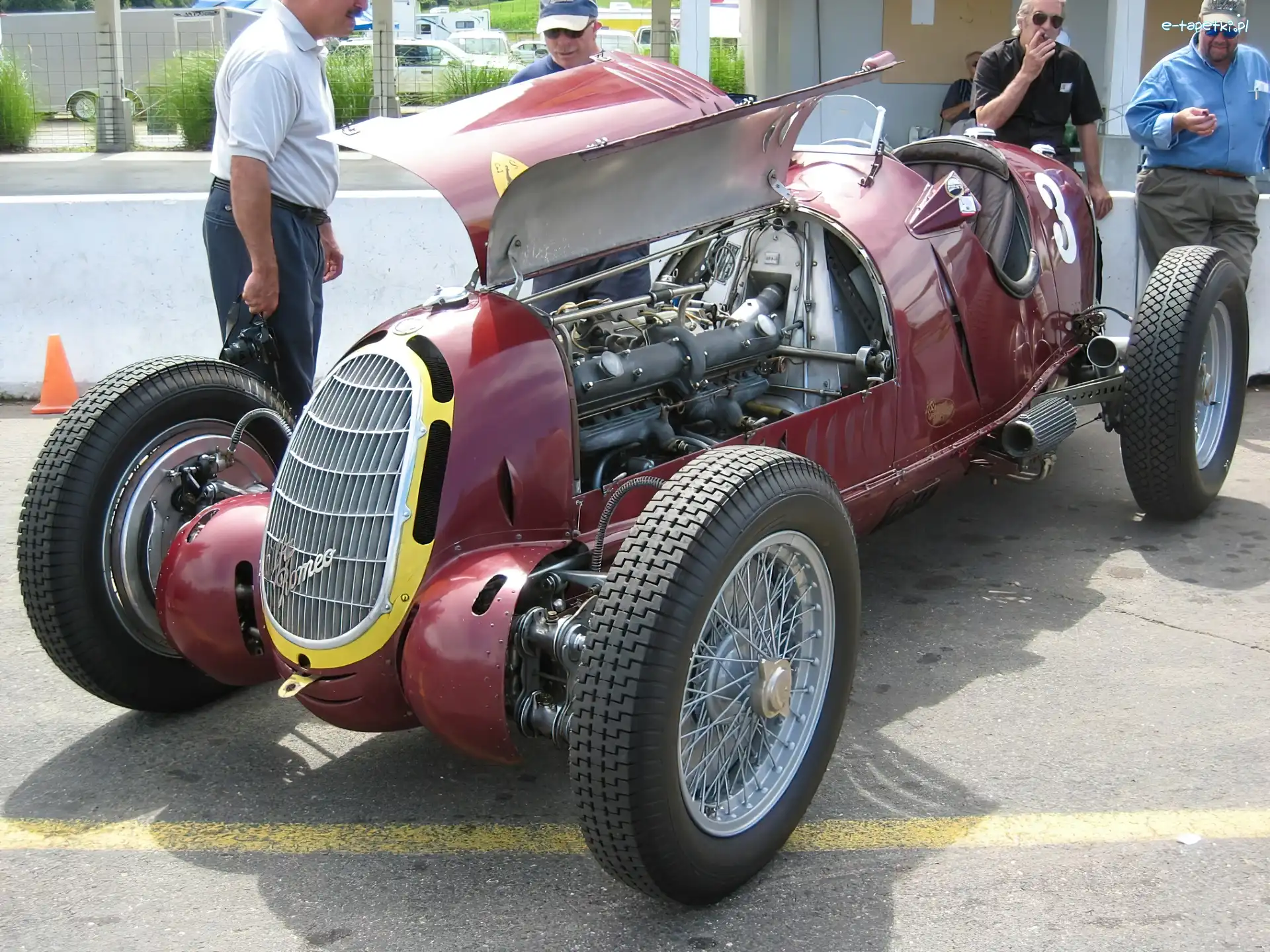 koła , maska, silnik, Alfa Romeo