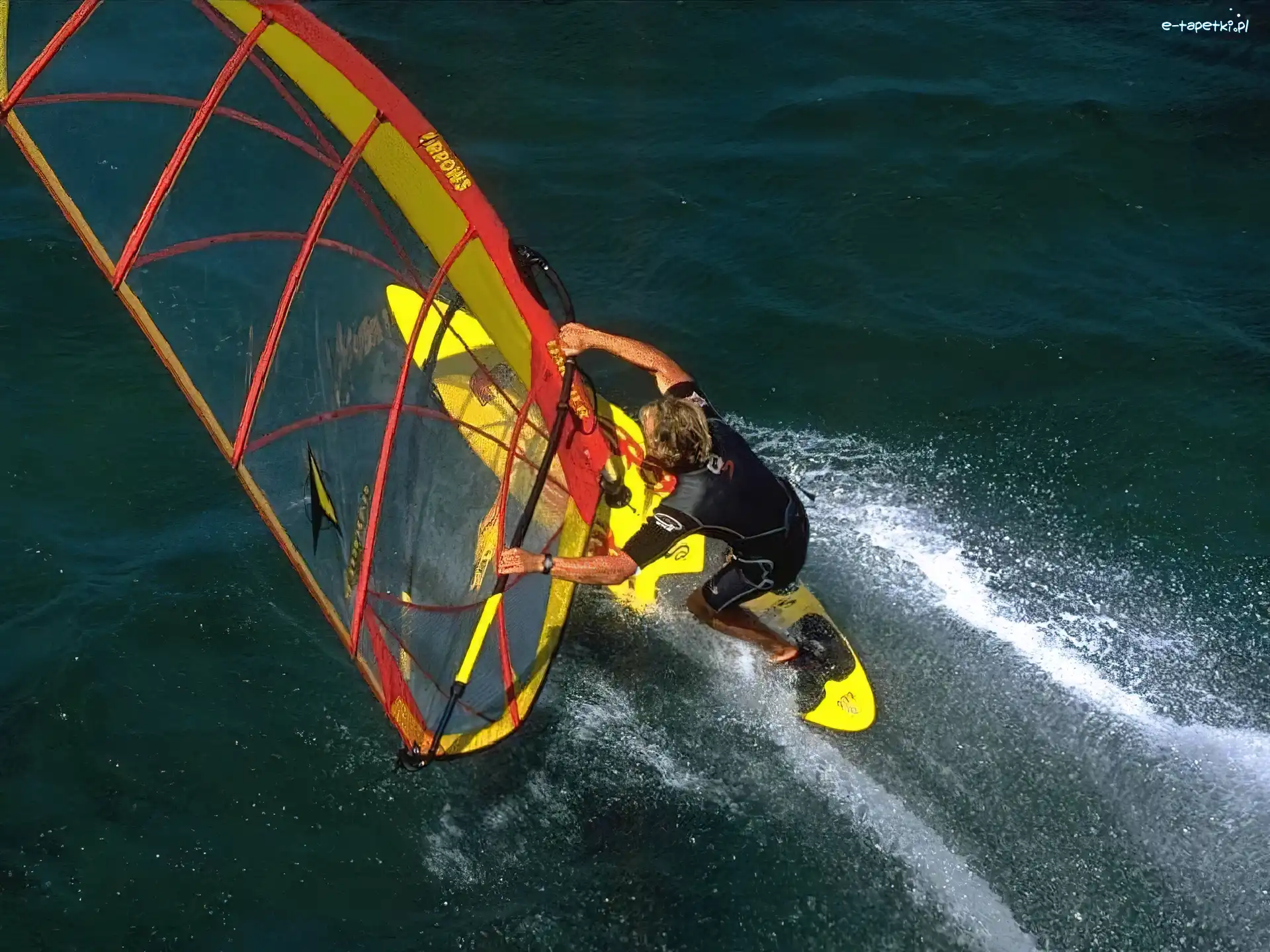 żółta deska, Windsurfing