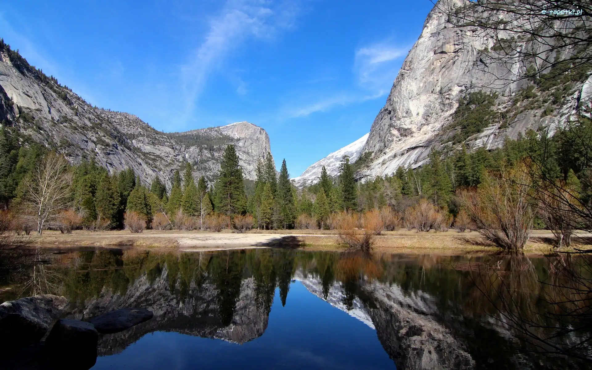 Stany Zjednoczone, Park Narodowy Yosemite, Stan Kalifornia, Jezioro, Góry
