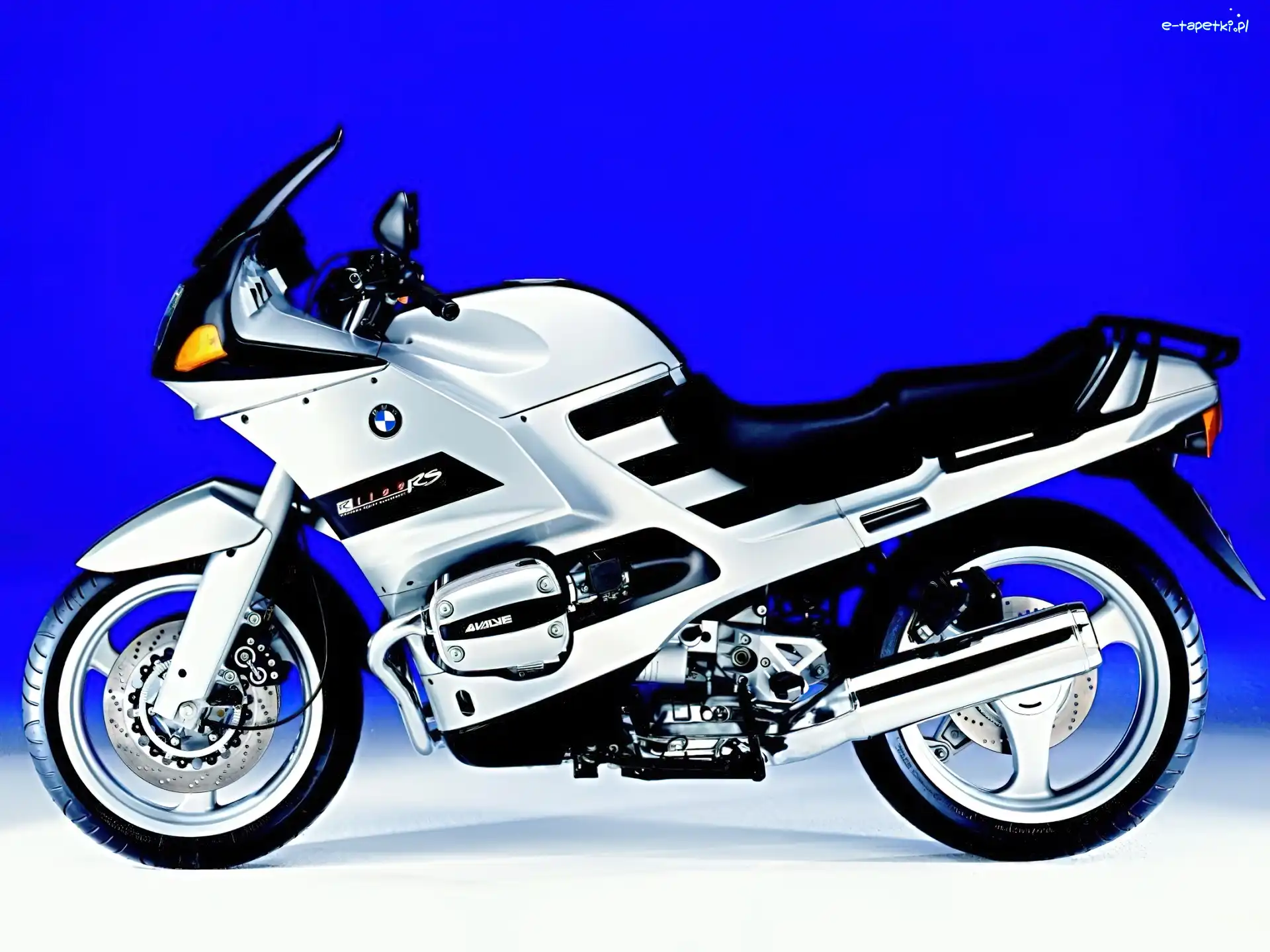 Lewy Bok, Motor BMW