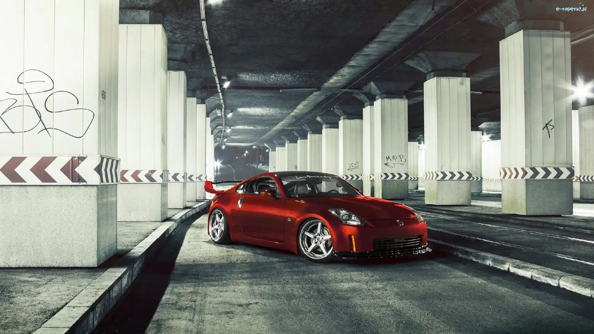 Nissan, Samochód, Czerwony