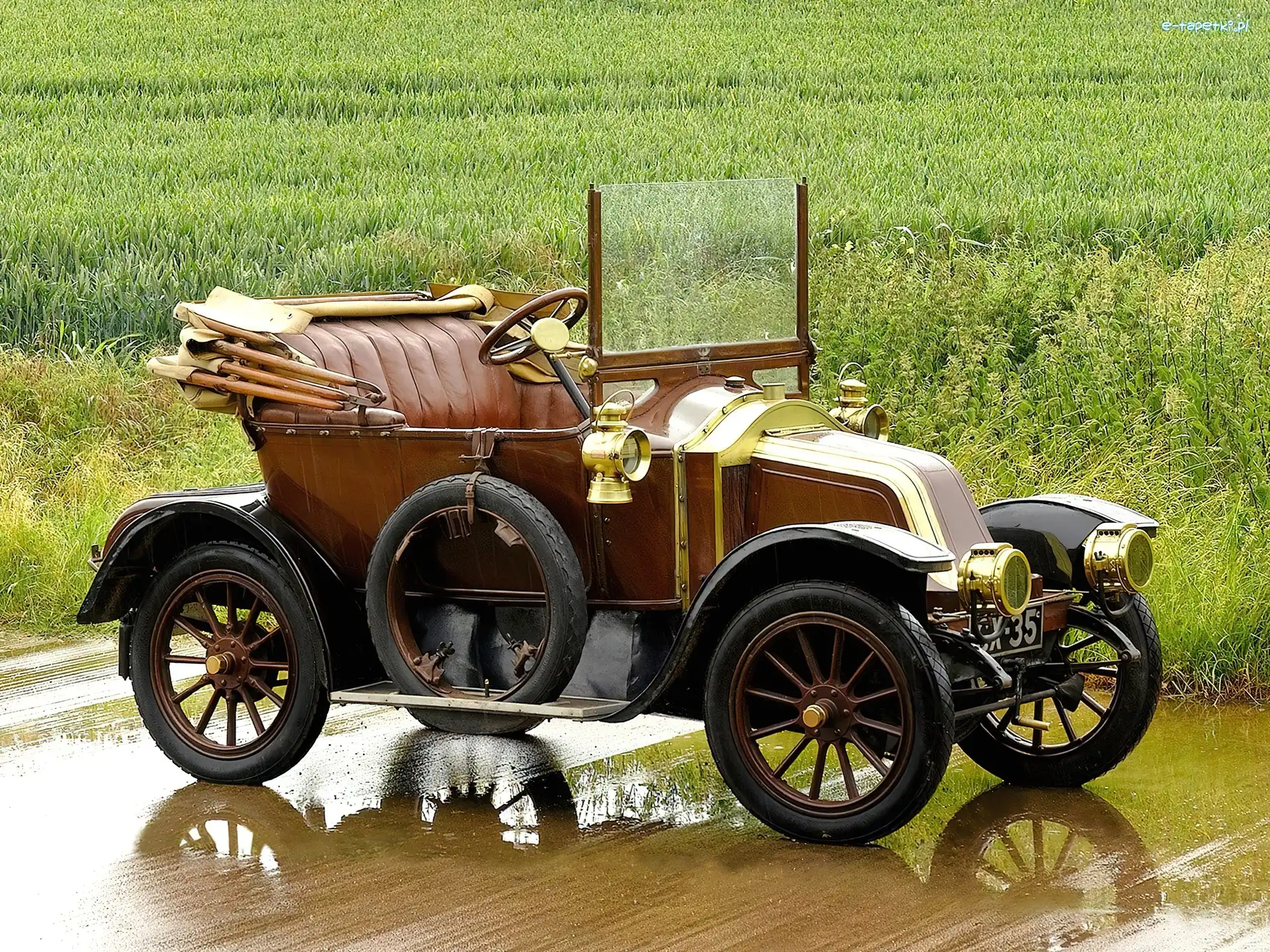Ax, Renault, Zabytkowy