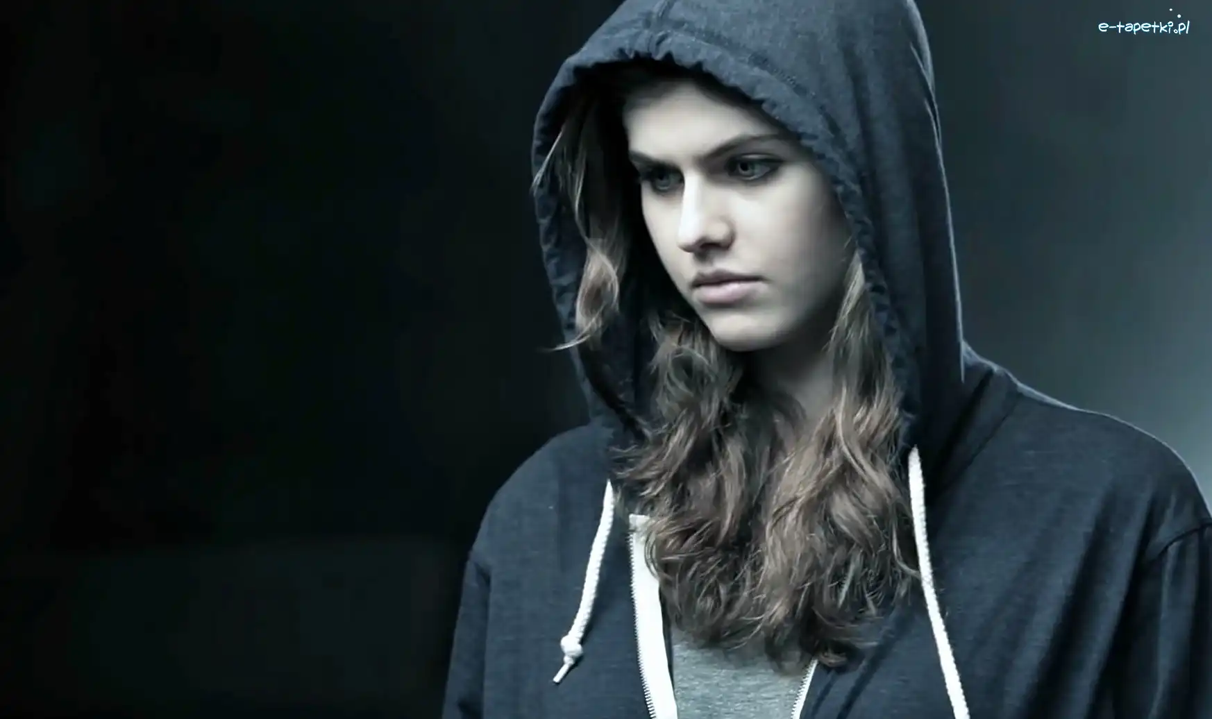 Alexandra, Aktorka, Daddario, Z Kapturem, Bluza