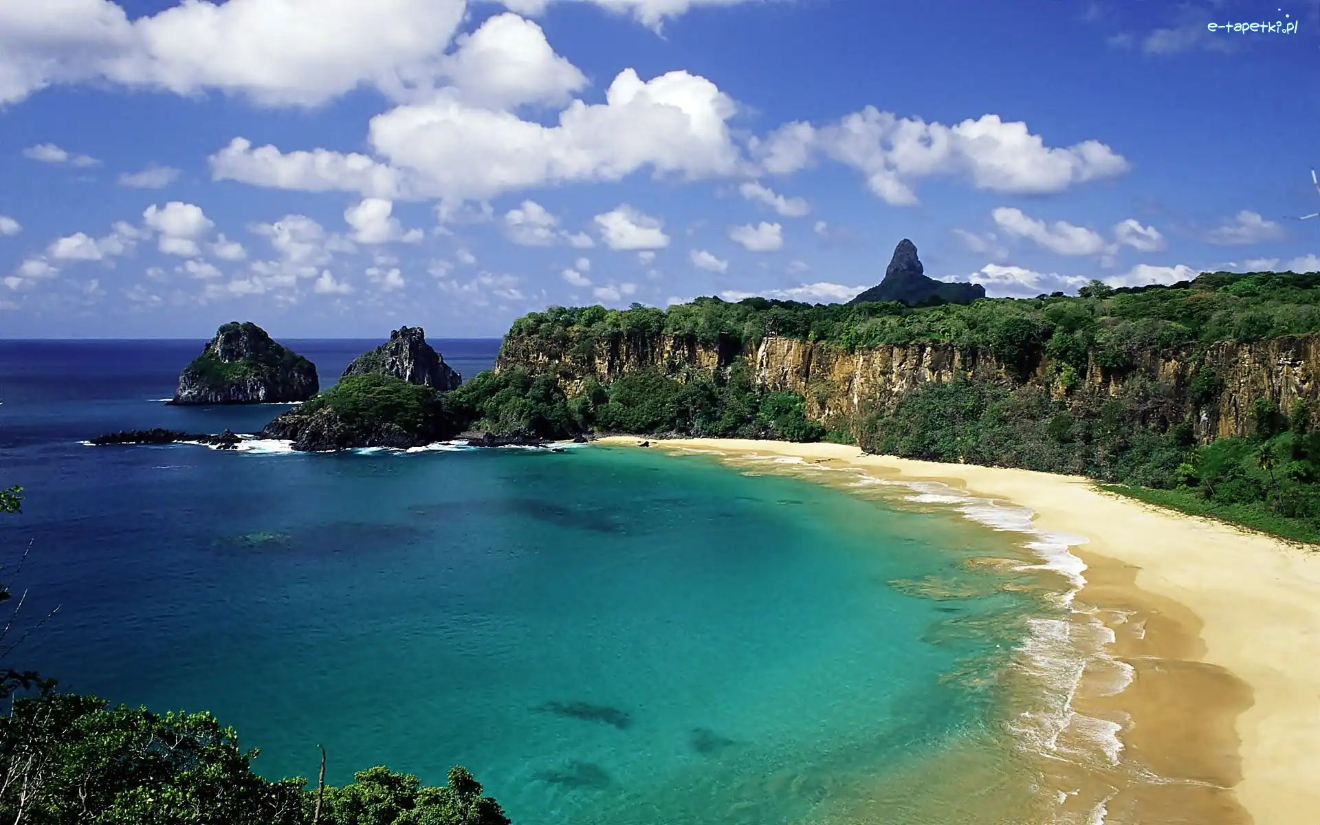 Fernando de Noronha, Skały, Dżungla, Plaża, Morze, Archipelag, Obłoki