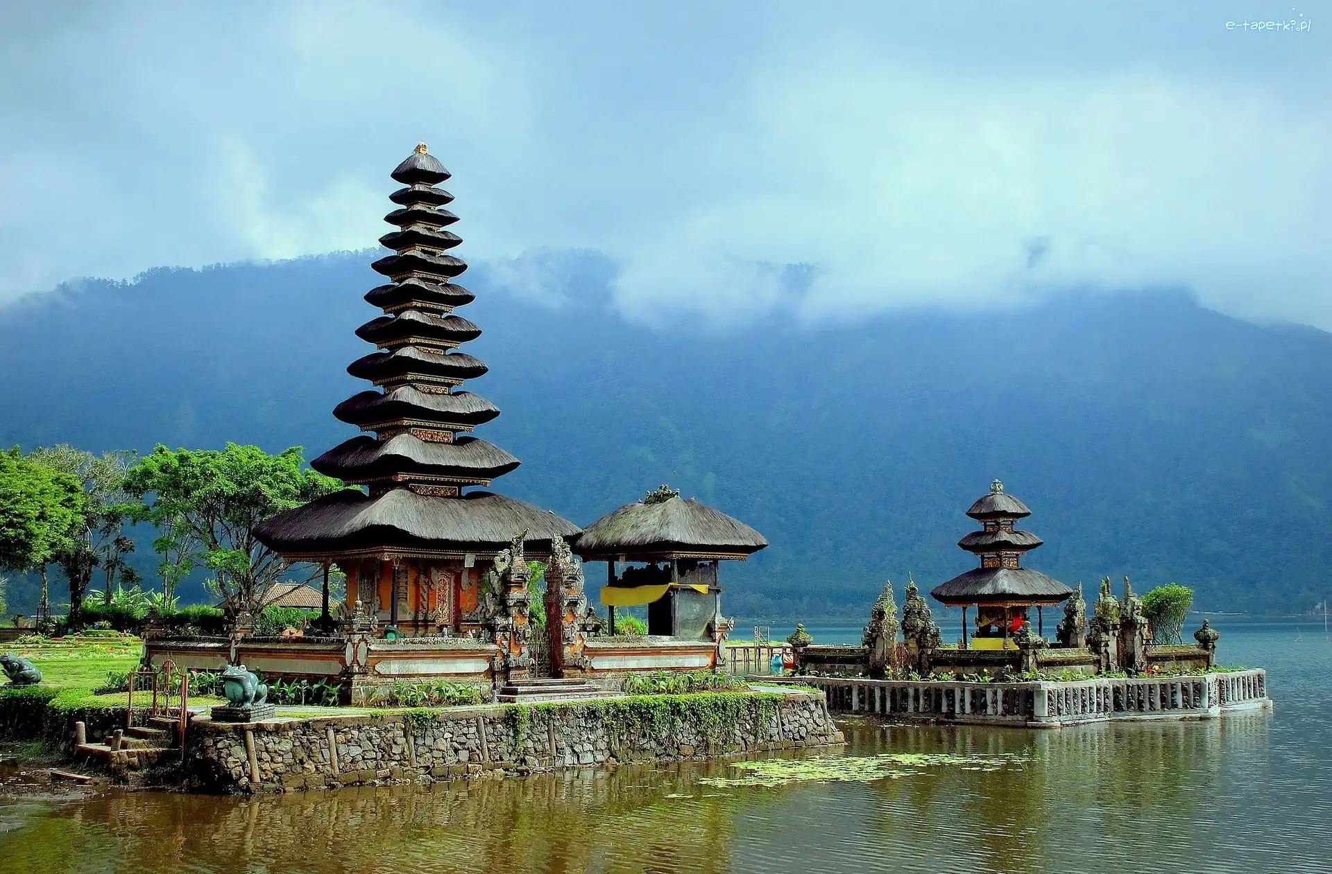 Bali, Pura Ulun Danu Bratan, Świątynia, Indonezja