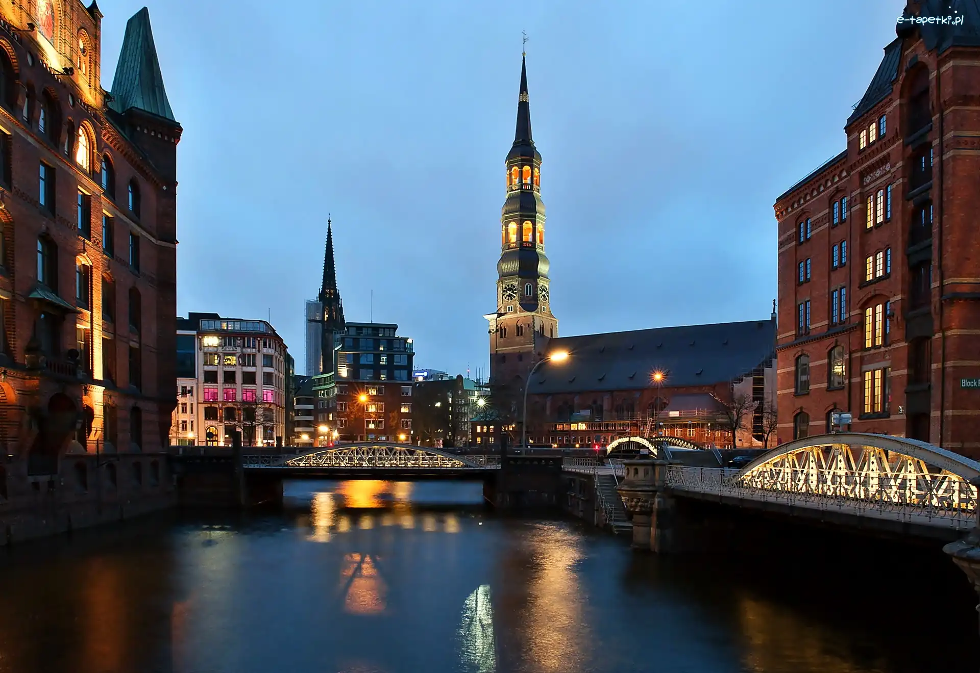 Hamburga, Rzeka, Alster, Ratusz, Domy, Nocna Panorama, Most