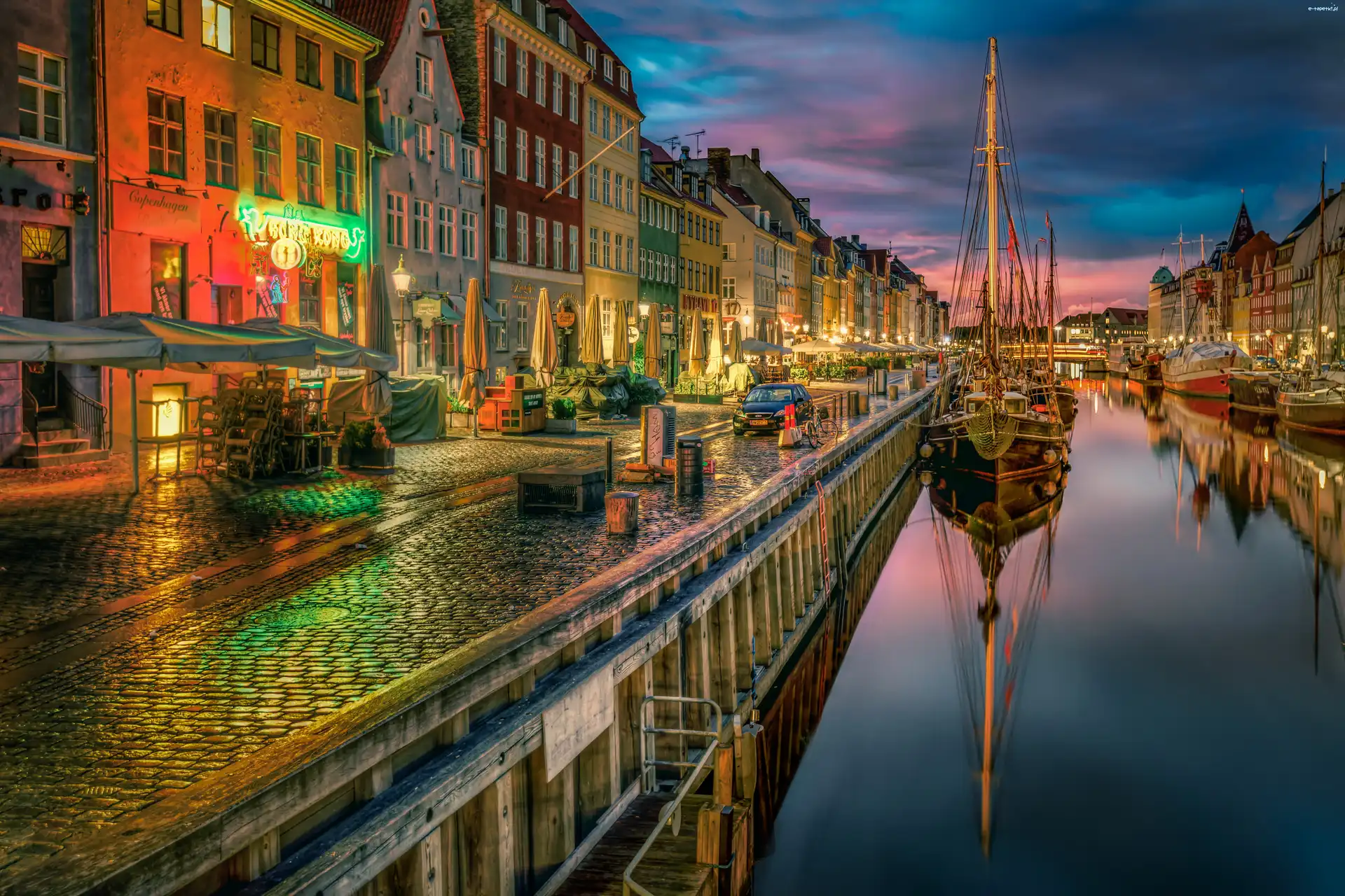 Port, Rzeka, Statek, Miasto Nocą, Domy, Dania, Kopenhaga