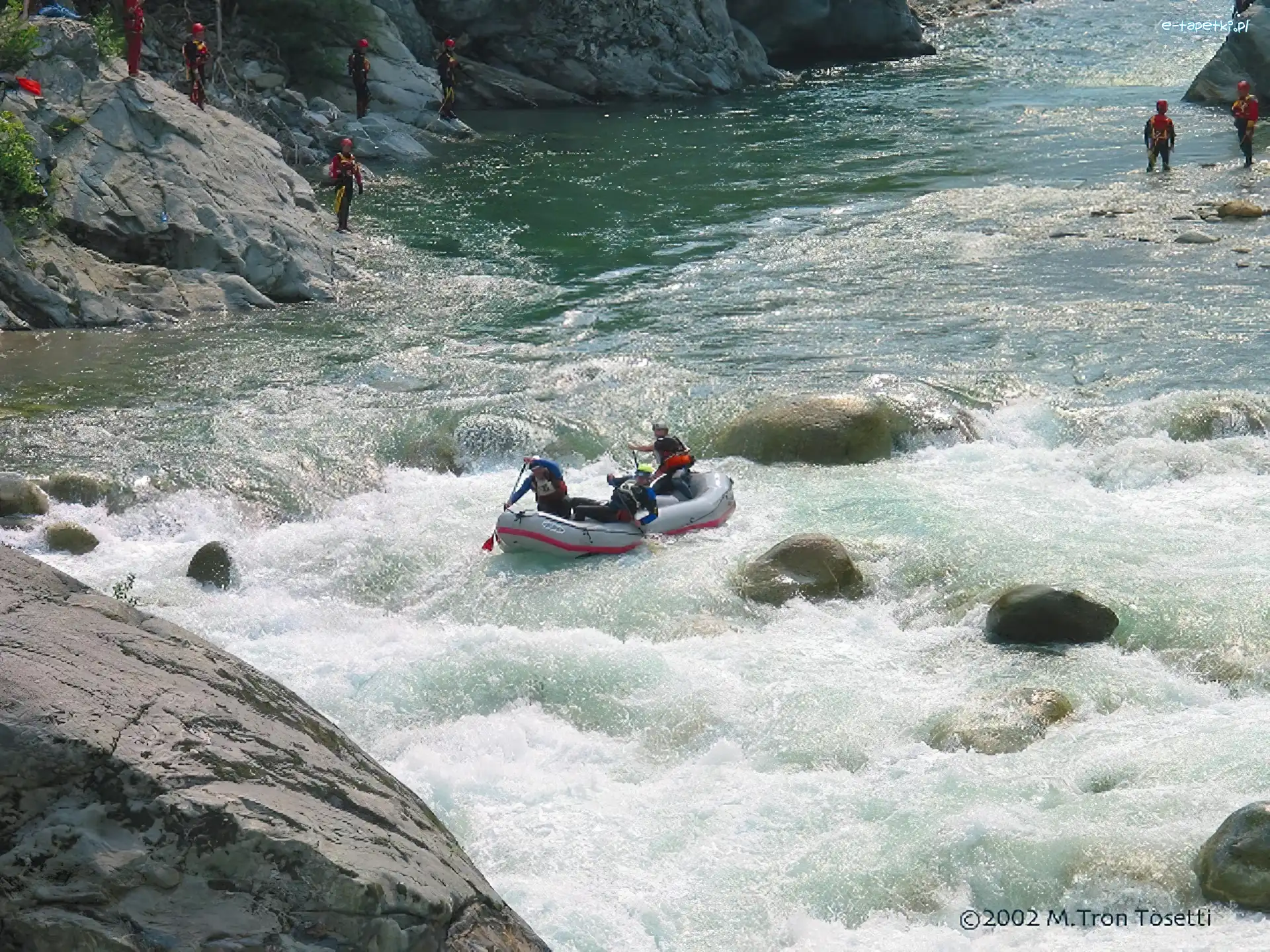 Rafting, rzeka, spływ, ponton, wiosła