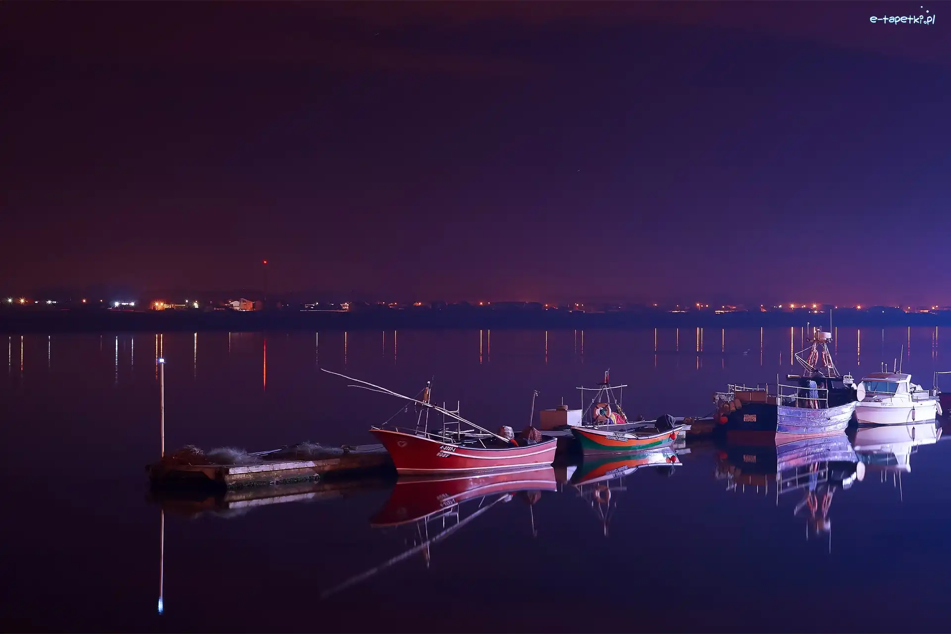 Noc, Port, Łódki, Zatoka