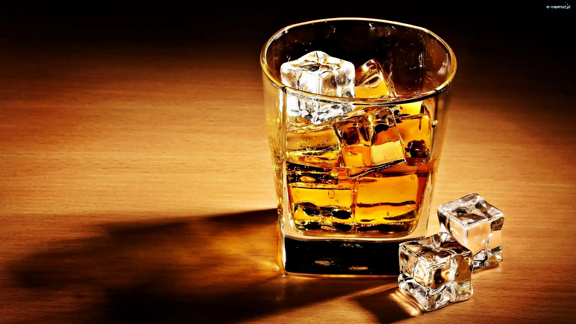 Whisky, Lodu, Kostki, Szklaneczka