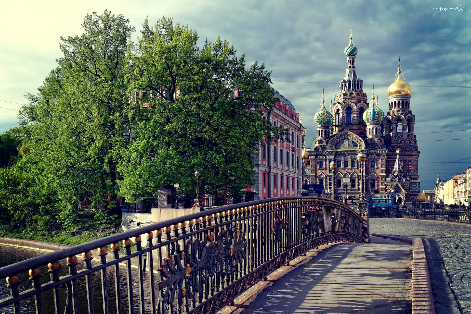 St Petersburg, Cerkiew, Rosja, Rzeka, Most