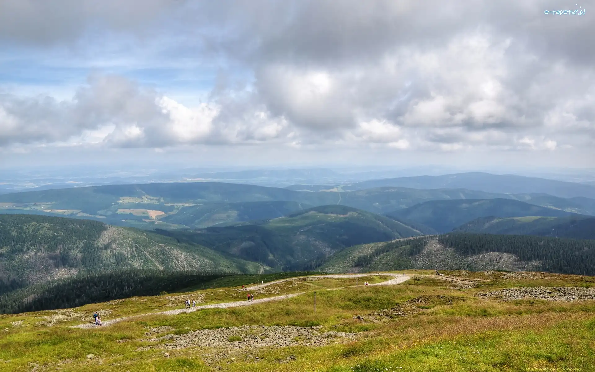 Widok ze Śnieżki, Góry Karkonosze