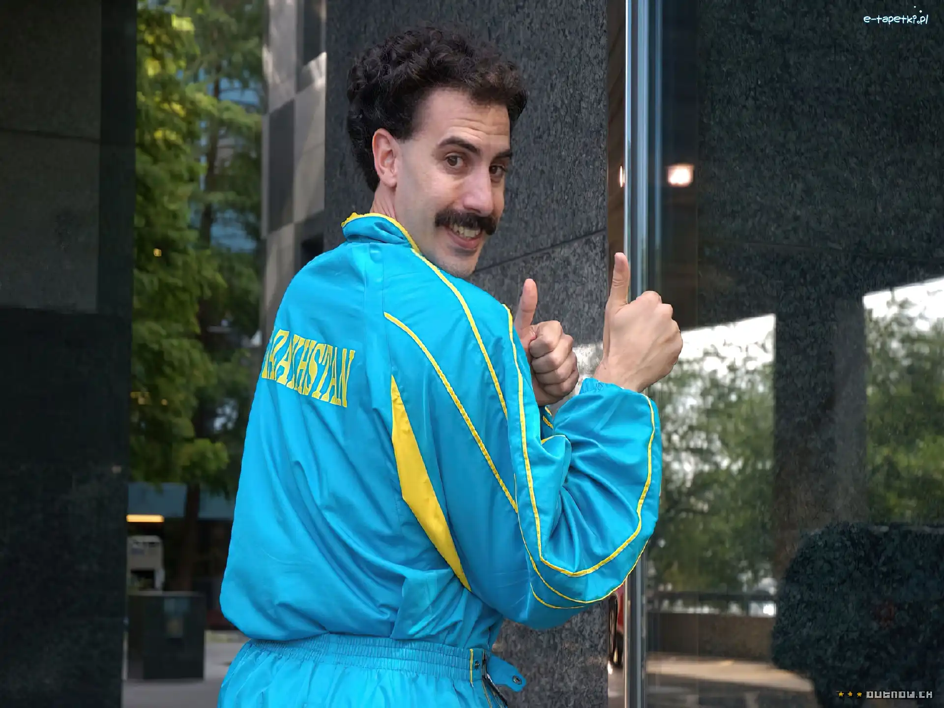 niebieski dres, Sasha Baron Cohen