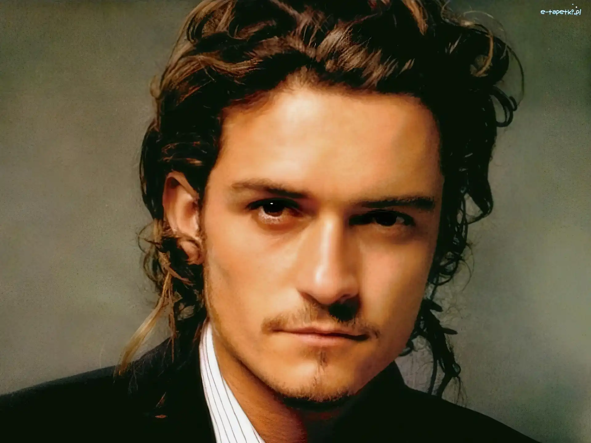 kręcone włosy, Orlando Bloom
