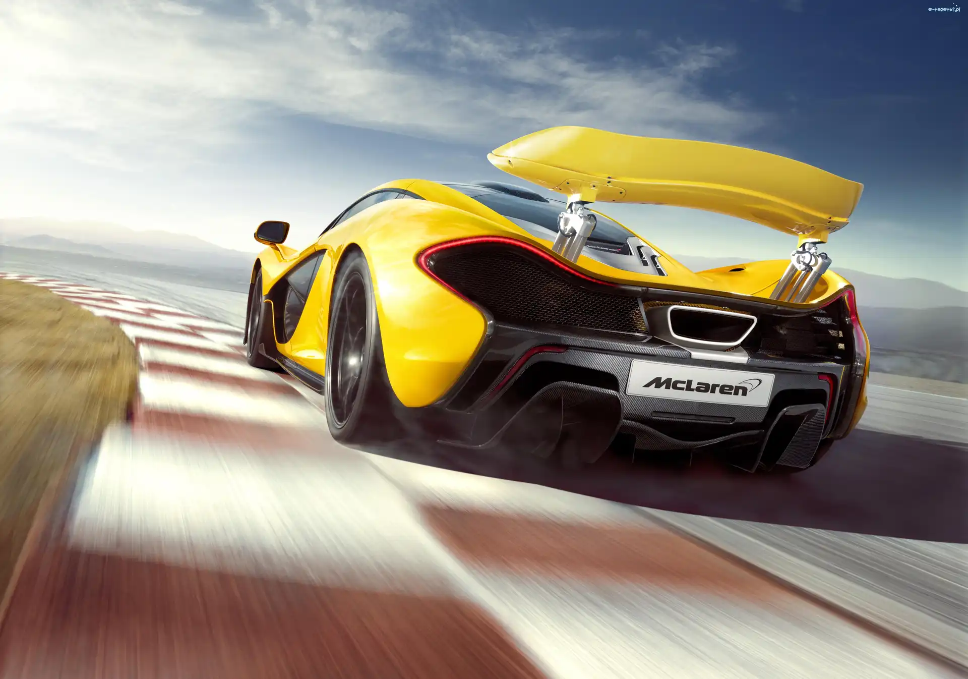 Żółty, McLaren P1